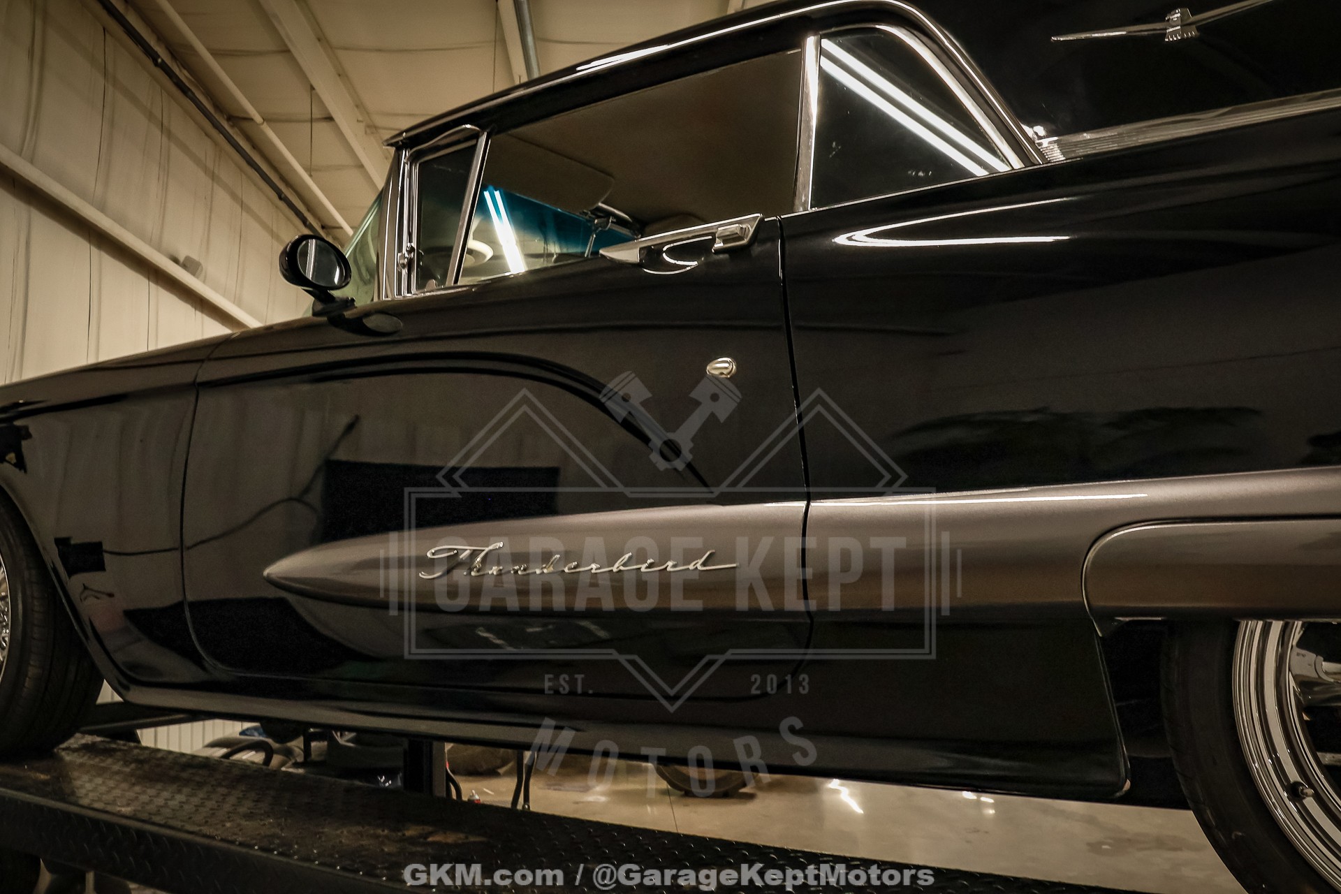 1960 Ford Thunderbird 140
