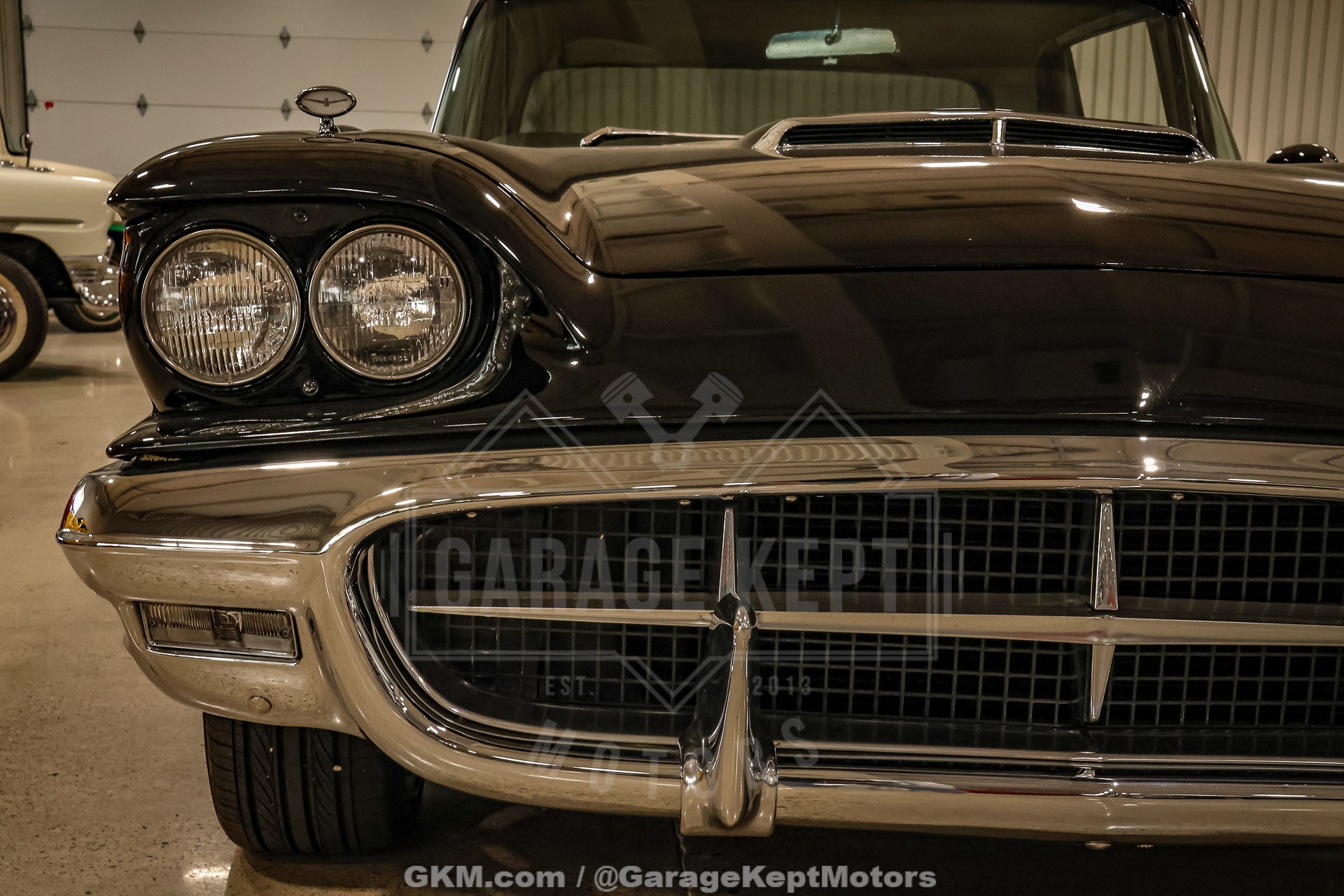 1960 Ford Thunderbird 16
