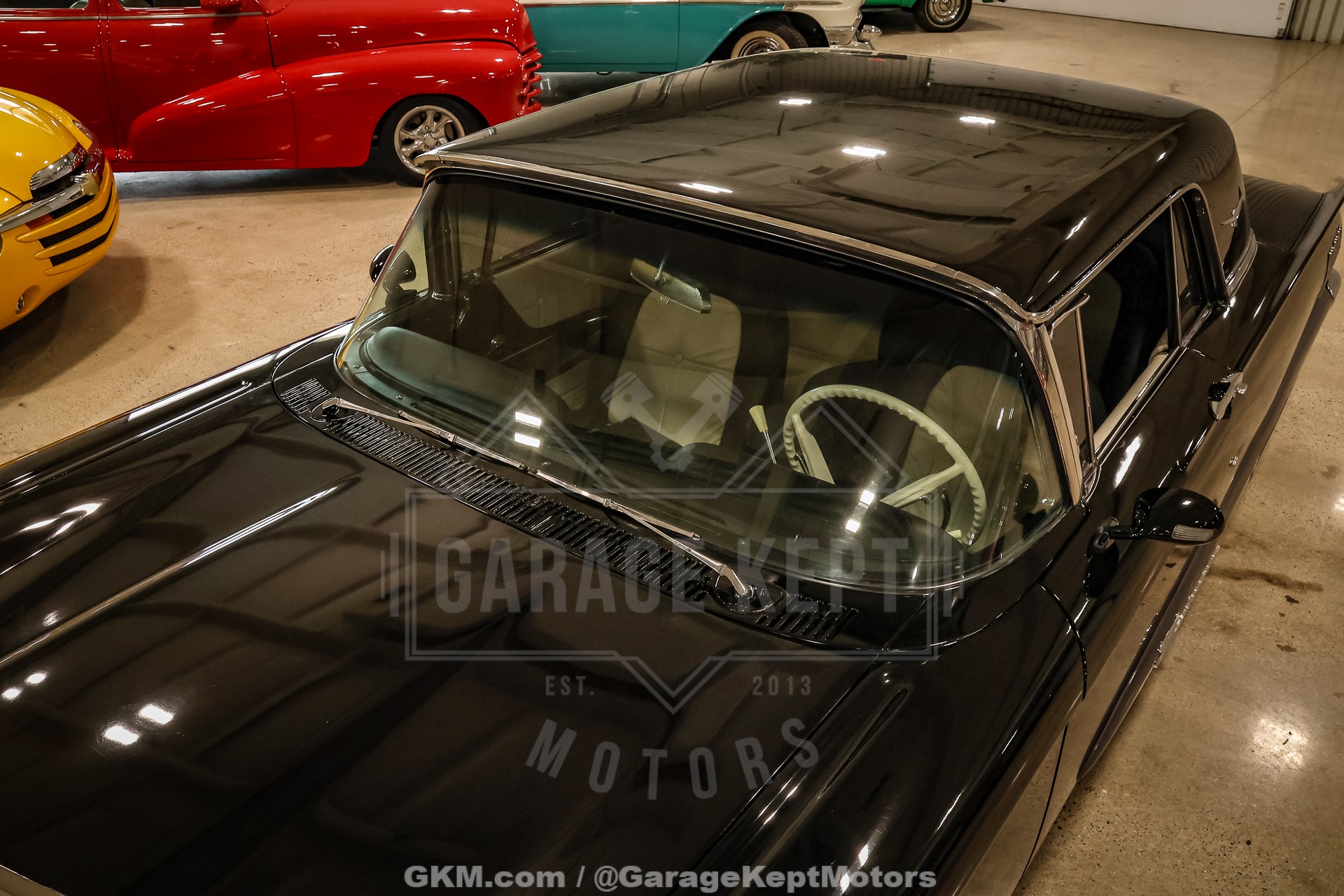 1960 Ford Thunderbird 25