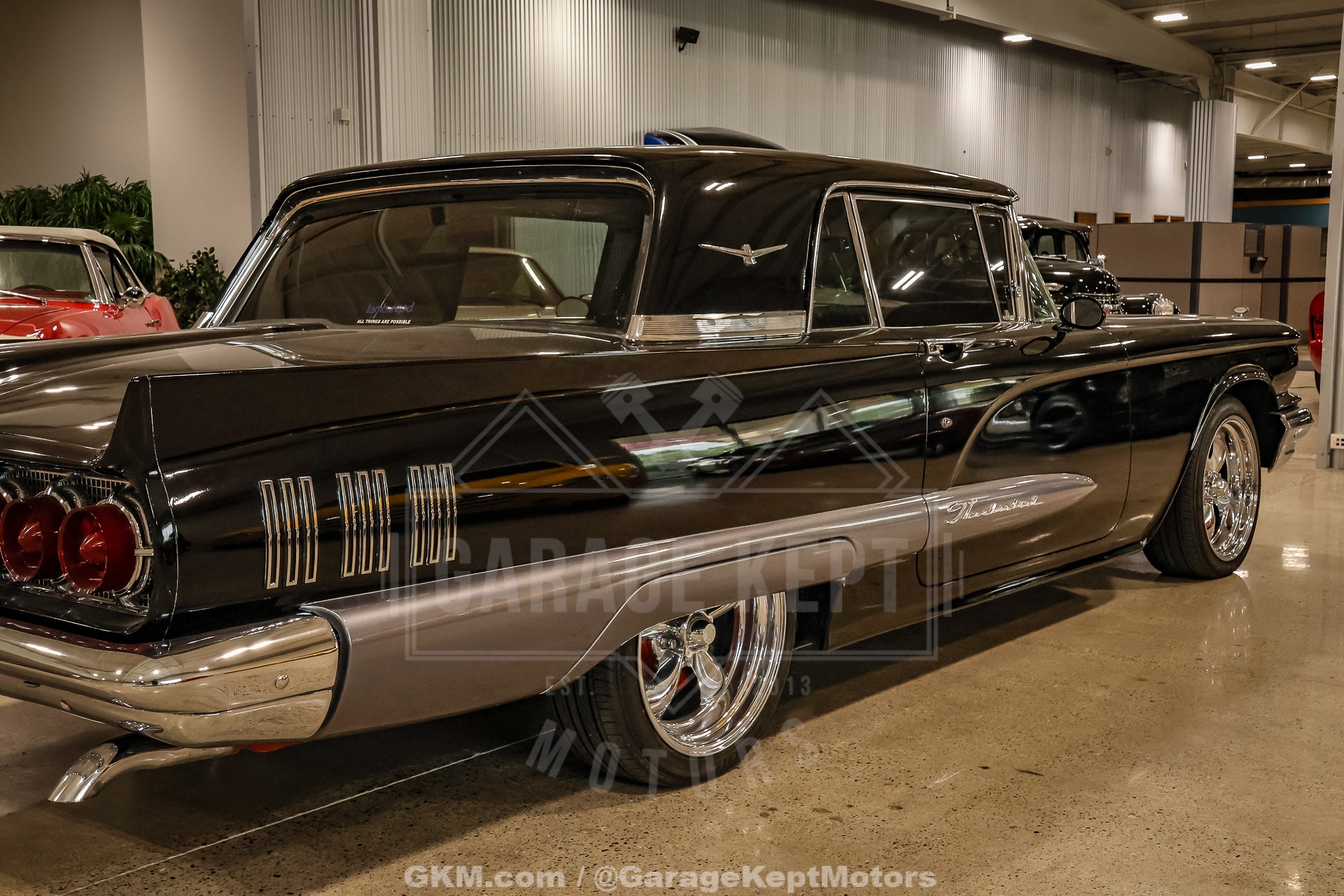 1960 Ford Thunderbird 47