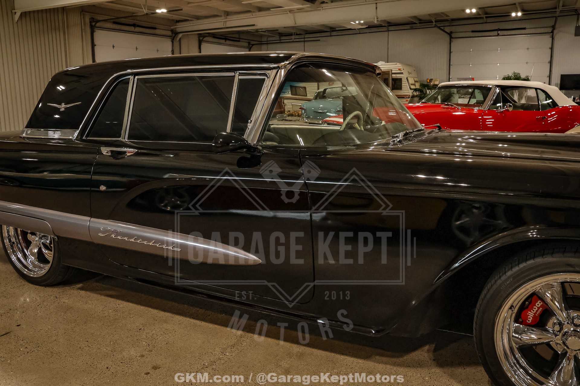 1960 Ford Thunderbird 56