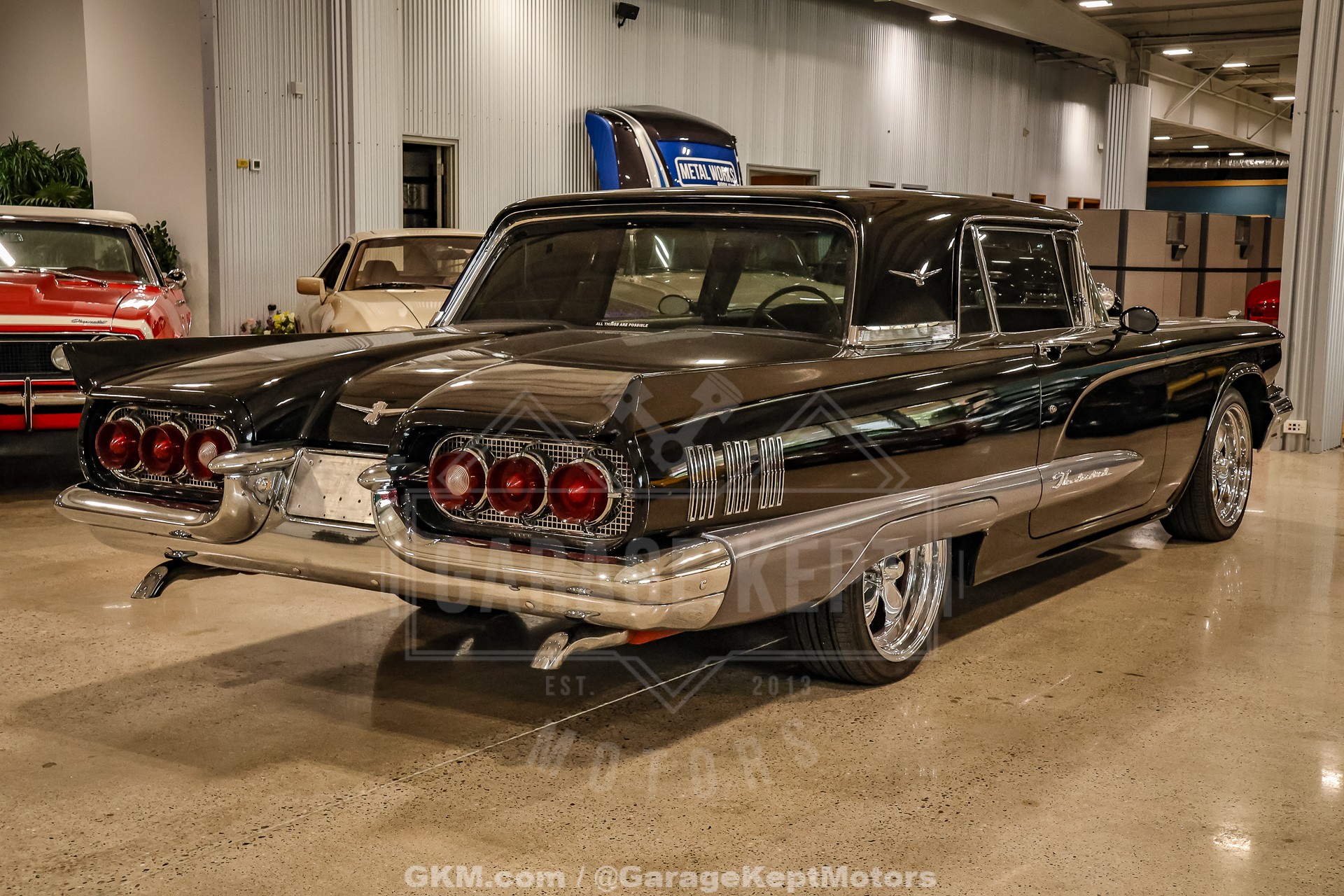 1960 Ford Thunderbird 9
