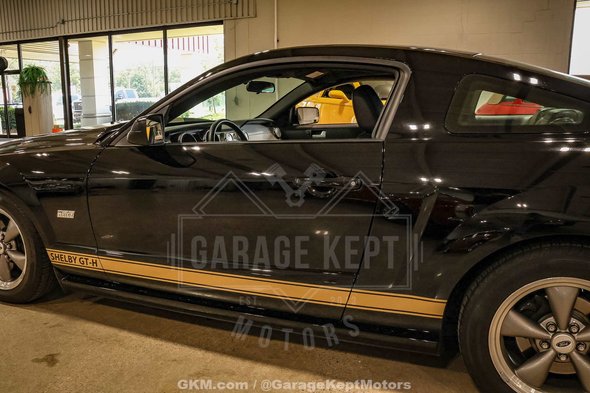 2006 Ford Mustang Shelby GT-H 35