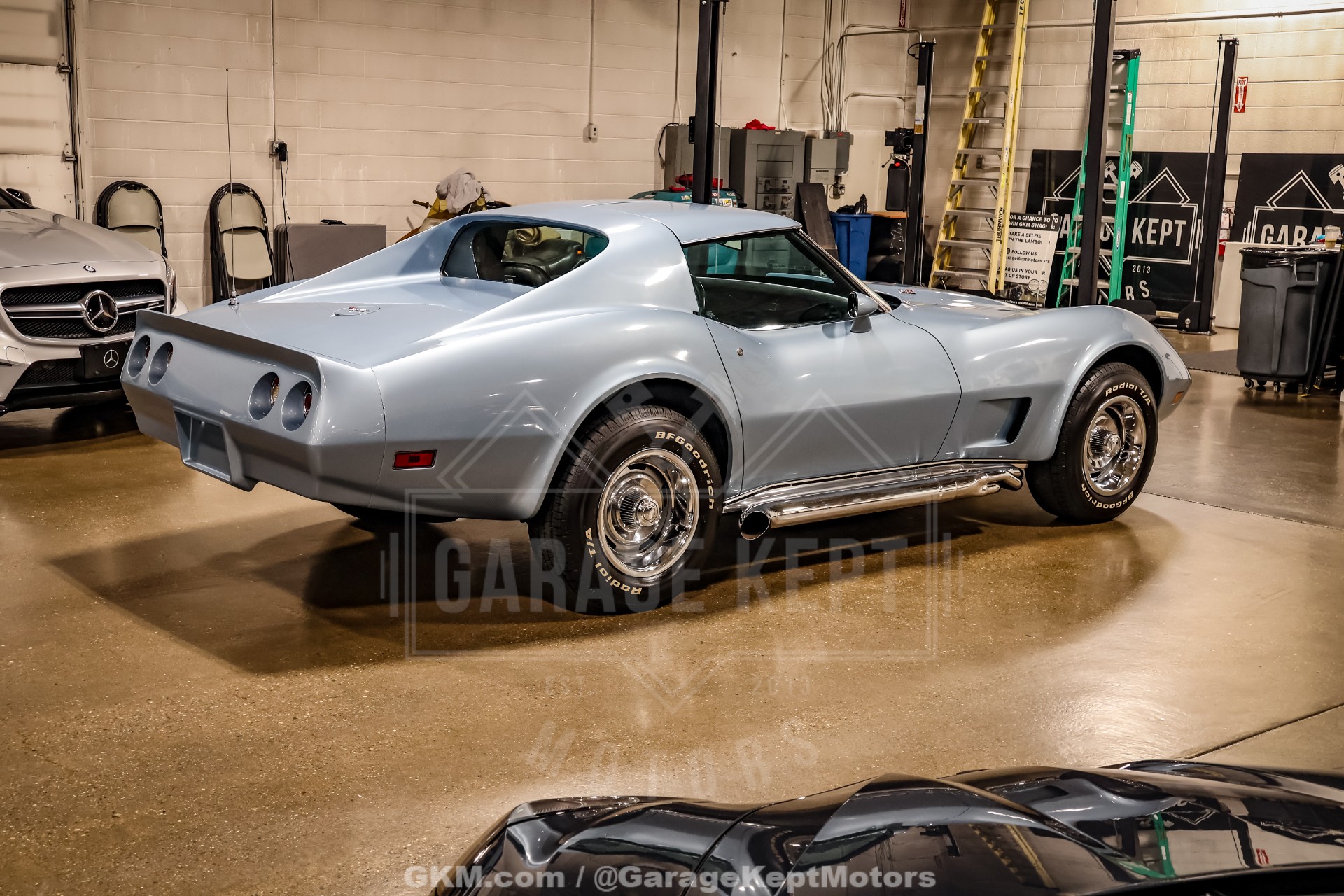 1977 Chevrolet Corvette 10
