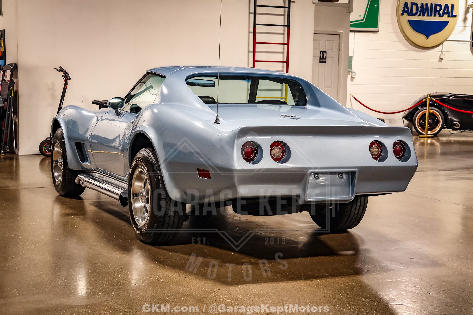 1977 Chevrolet Corvette 8