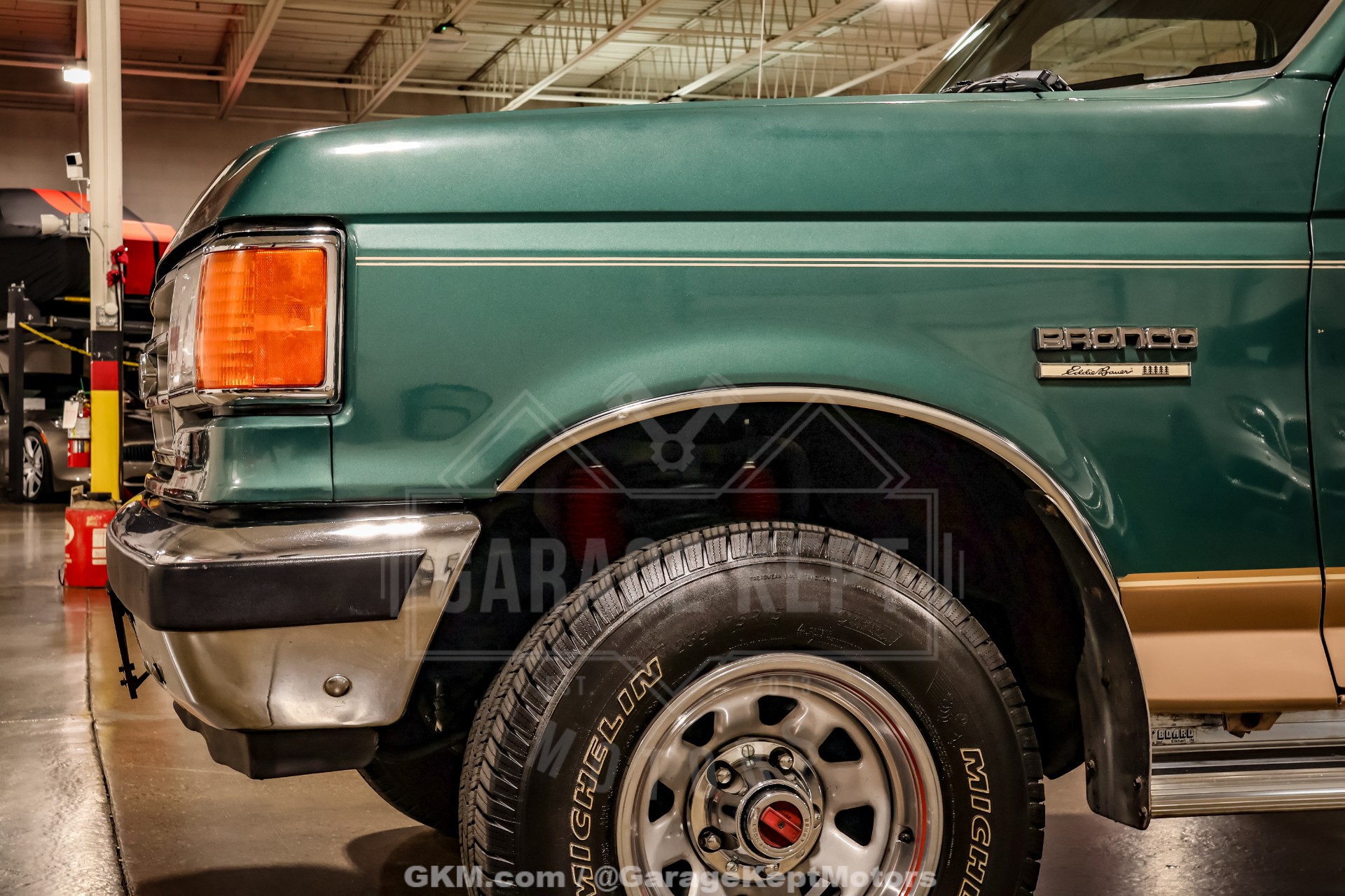 1988 Ford Bronco 30