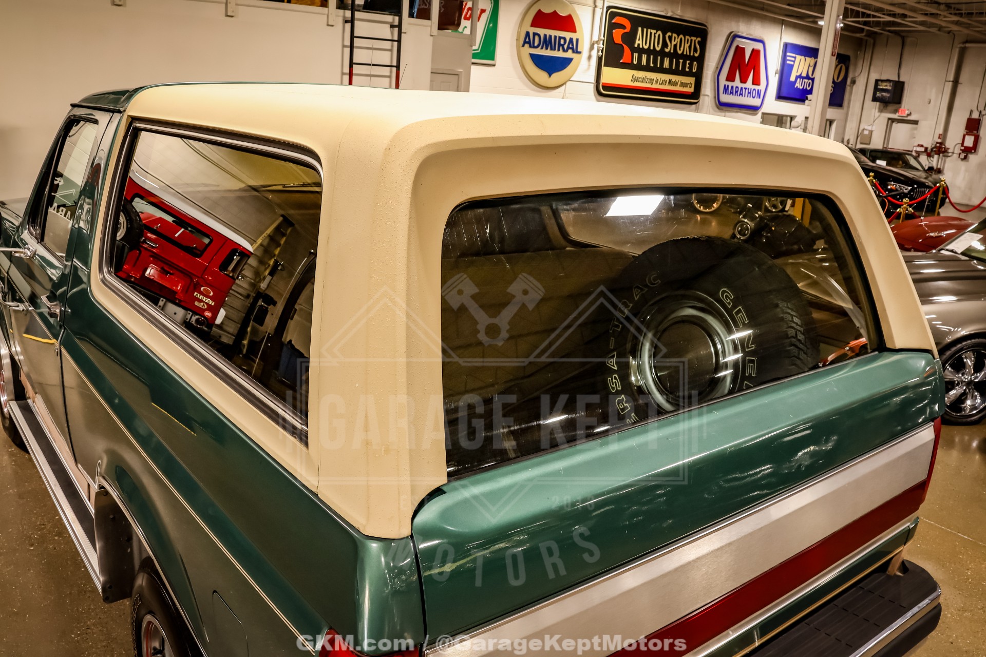 1988 Ford Bronco 36