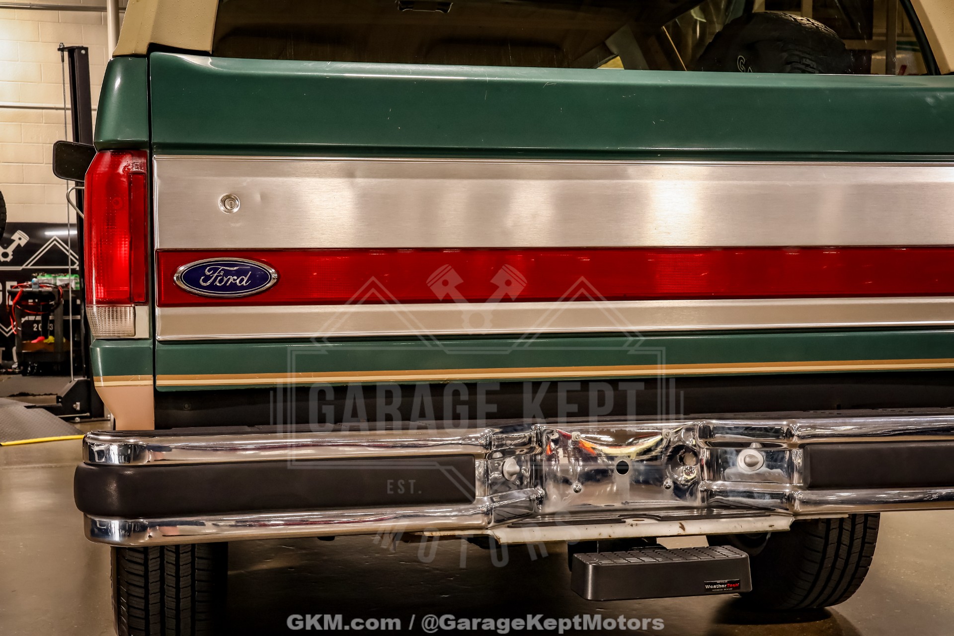 1988 Ford Bronco 38