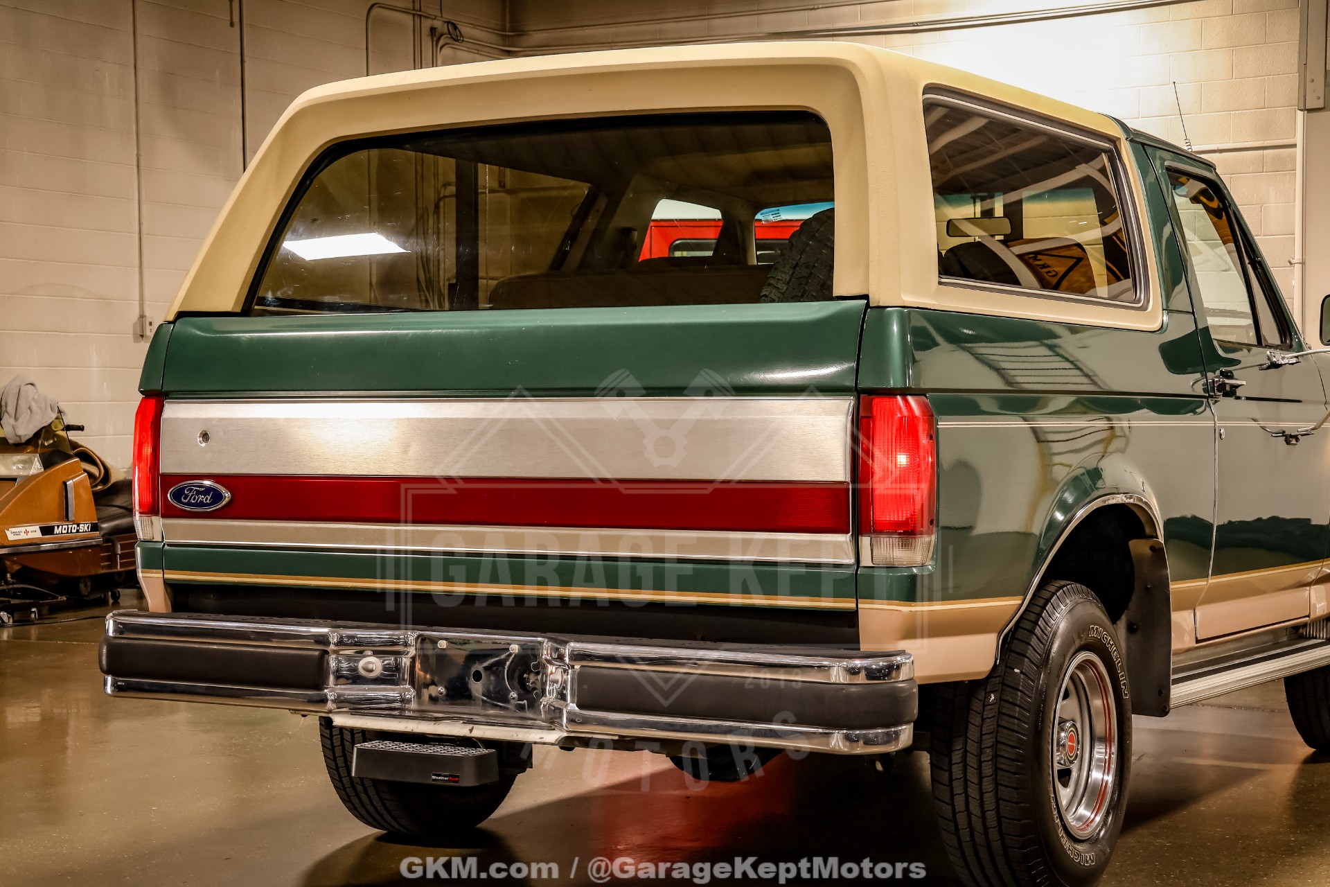 1988 Ford Bronco 42