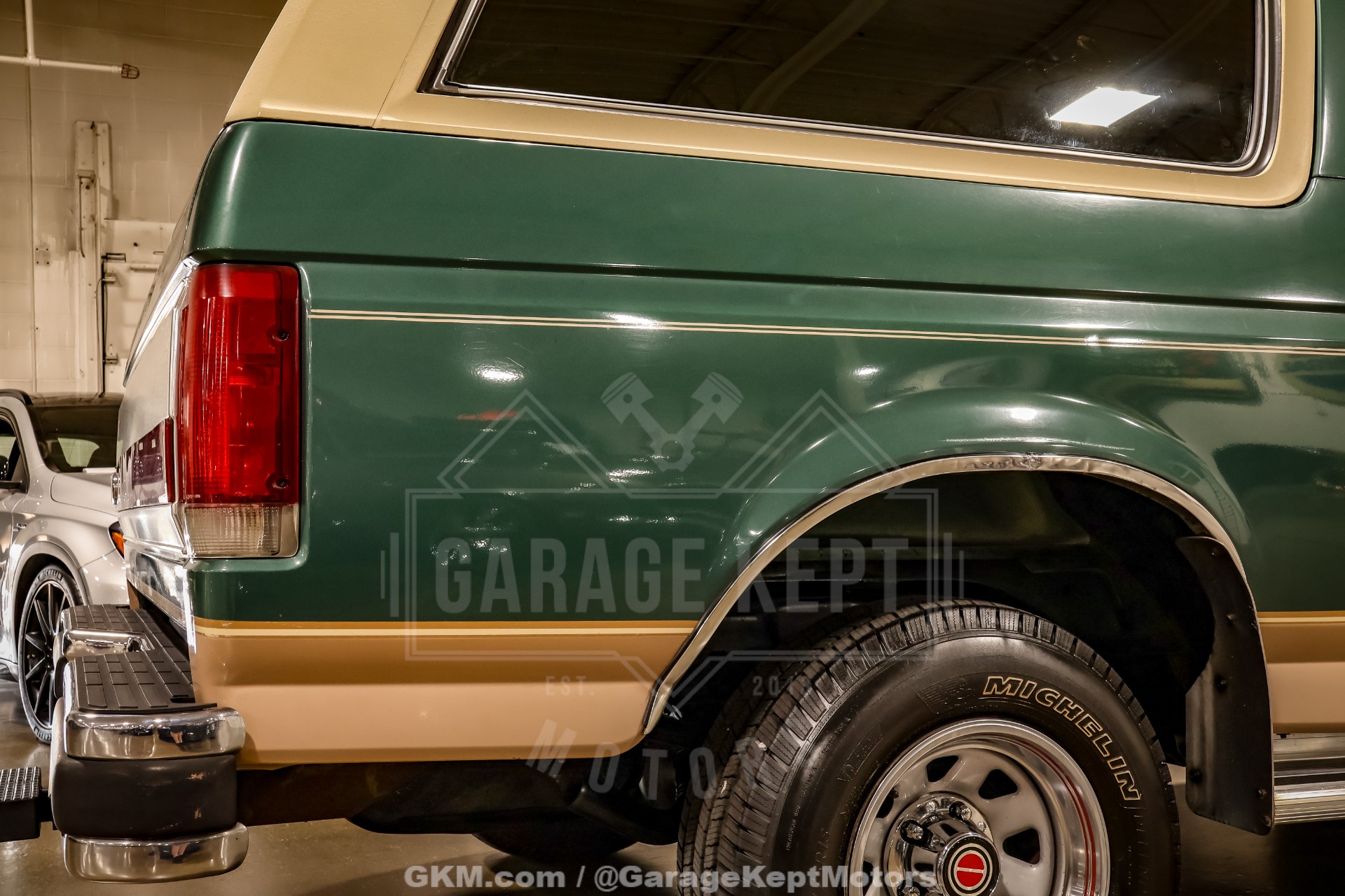 1988 Ford Bronco 48