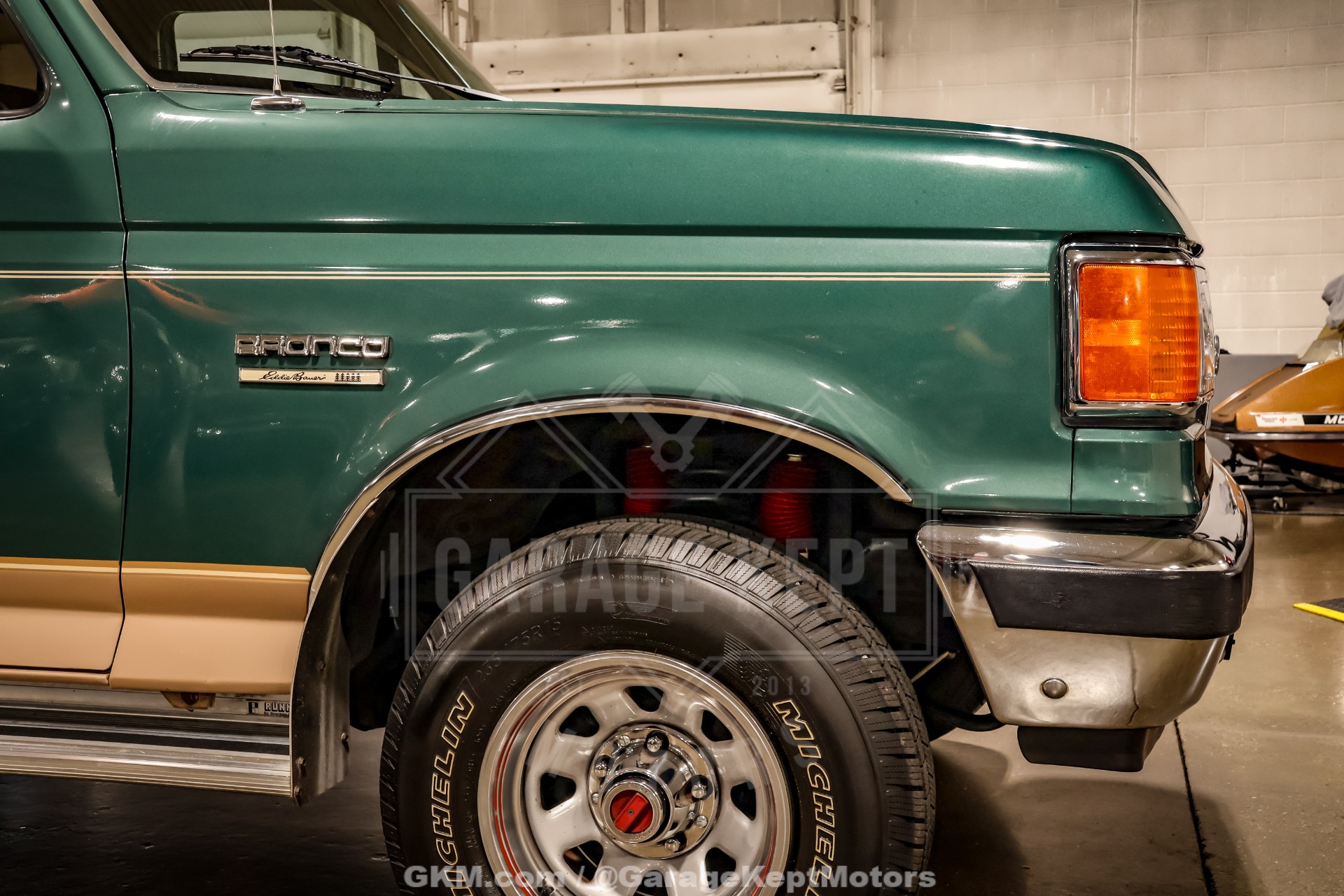 1988 Ford Bronco 54