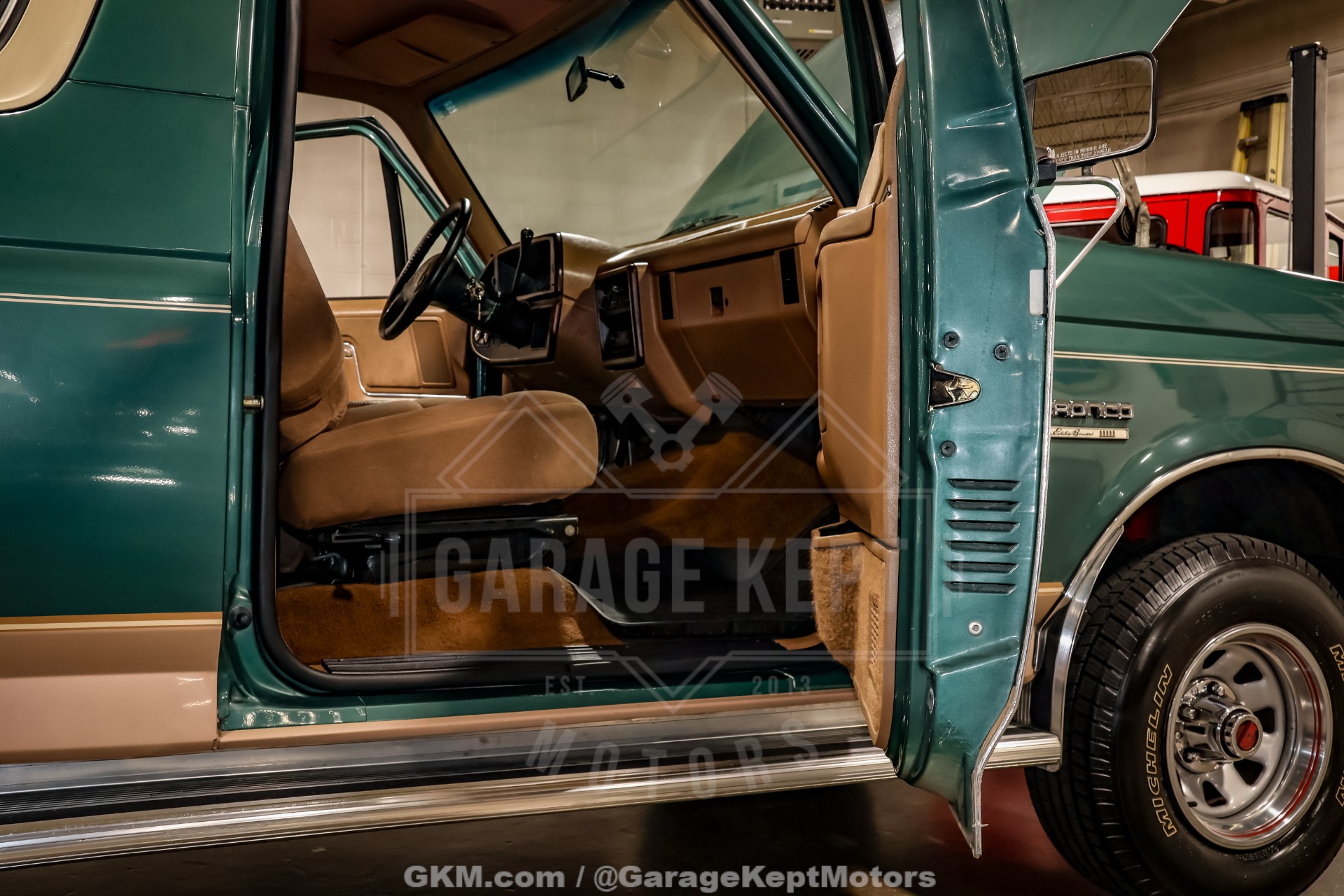 1988 Ford Bronco 64