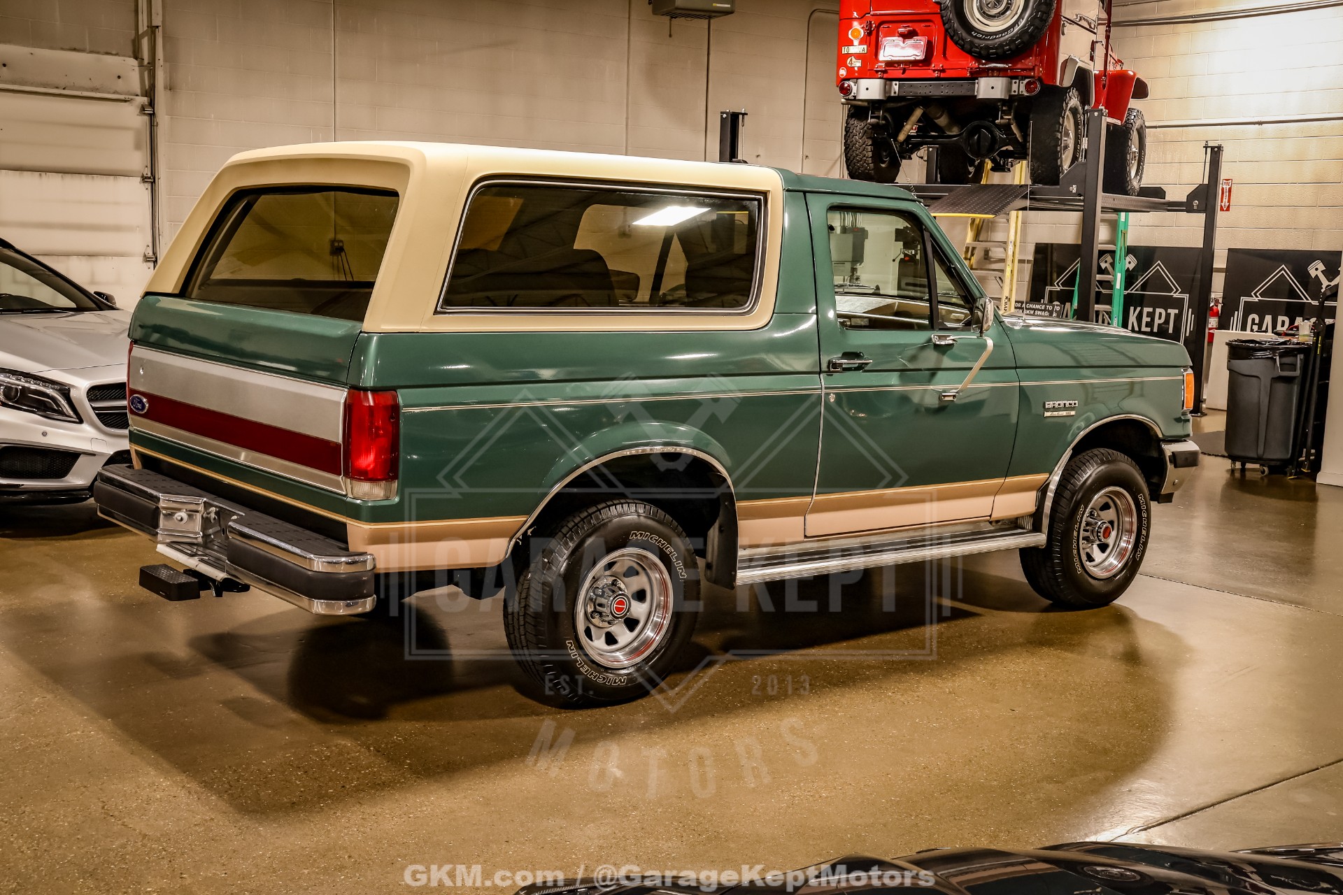 1988 Ford Bronco 9