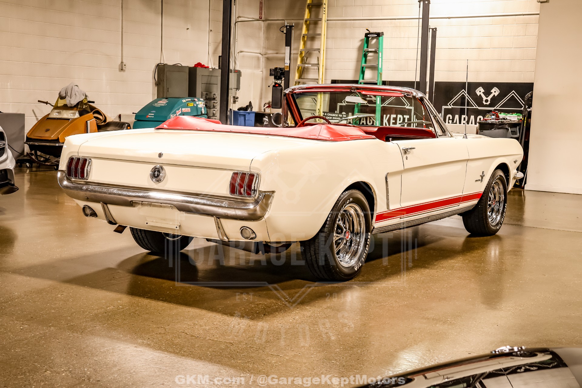 1965 Ford Mustang Convertible 23