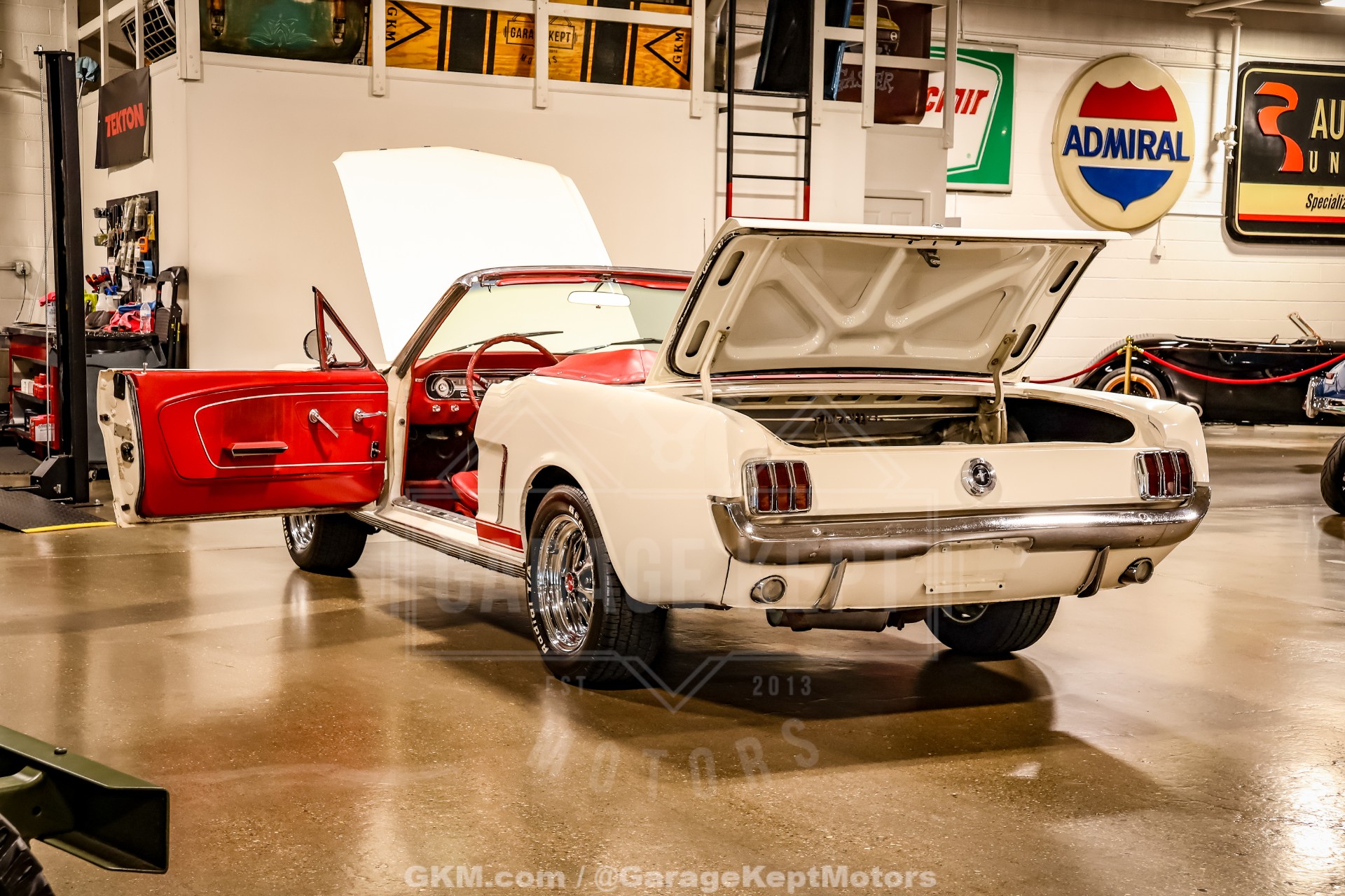 1965 Ford Mustang Convertible 74