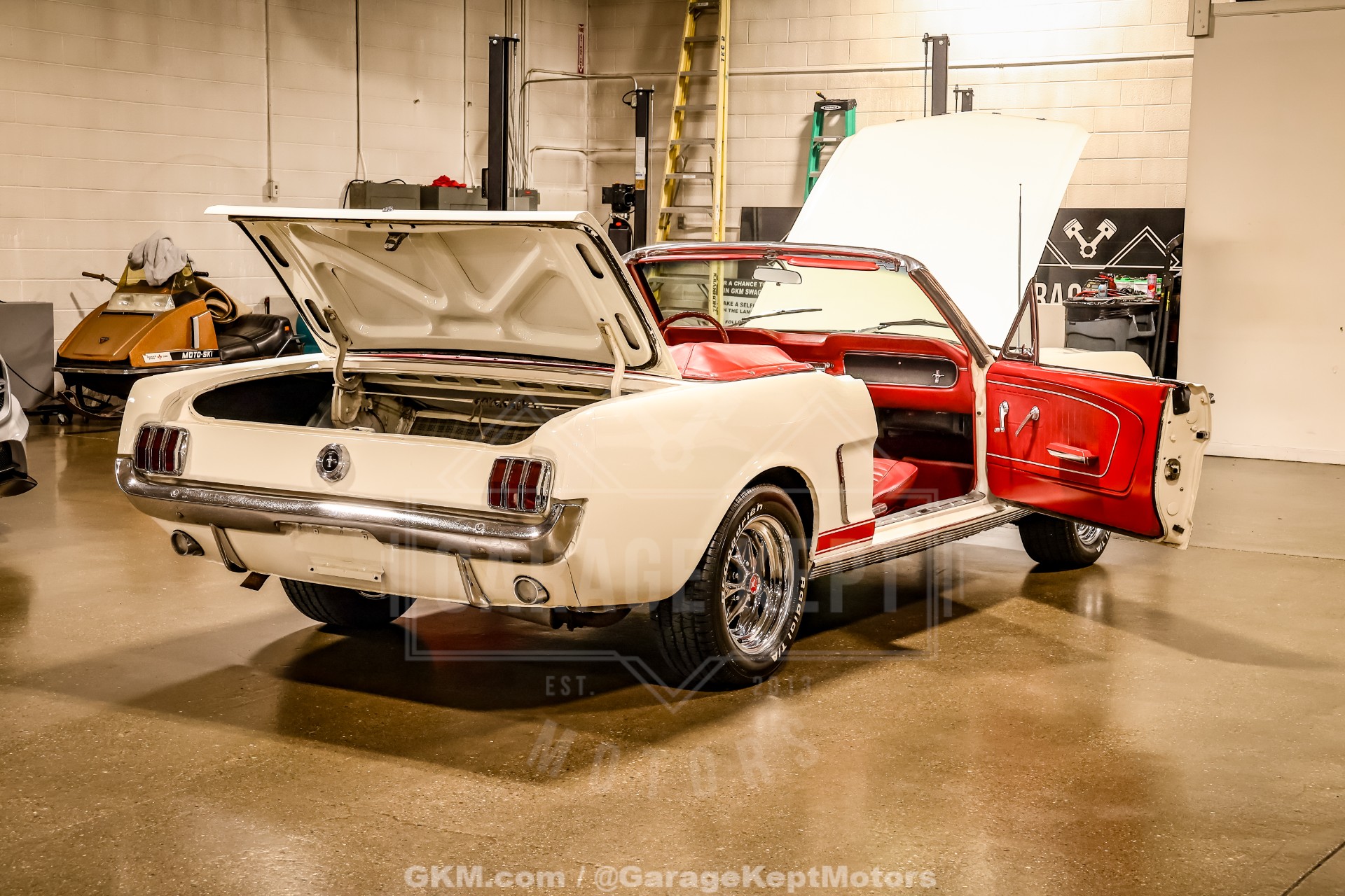 1965 Ford Mustang Convertible 75