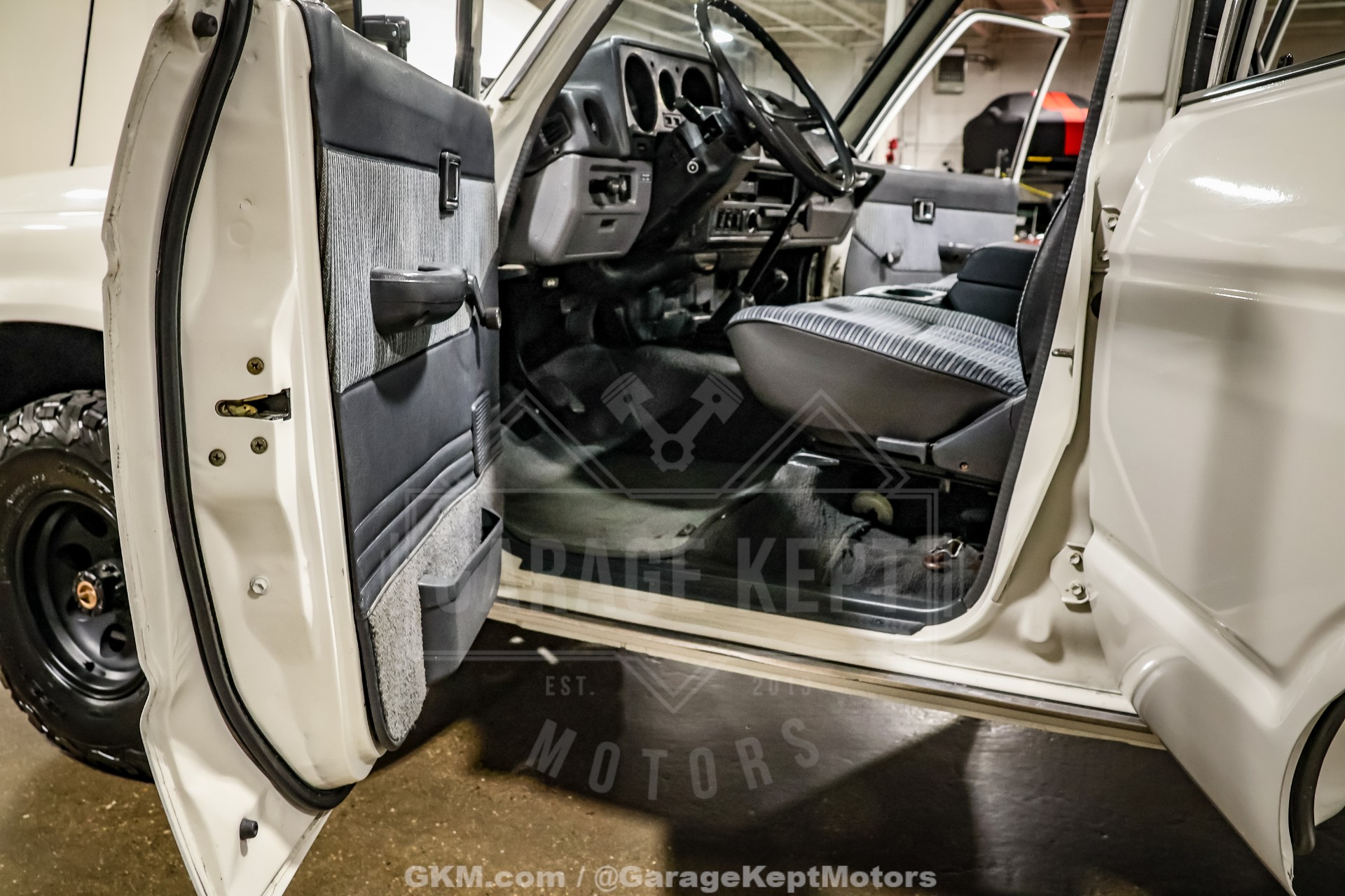 1985 Toyota Land Cruiser 108