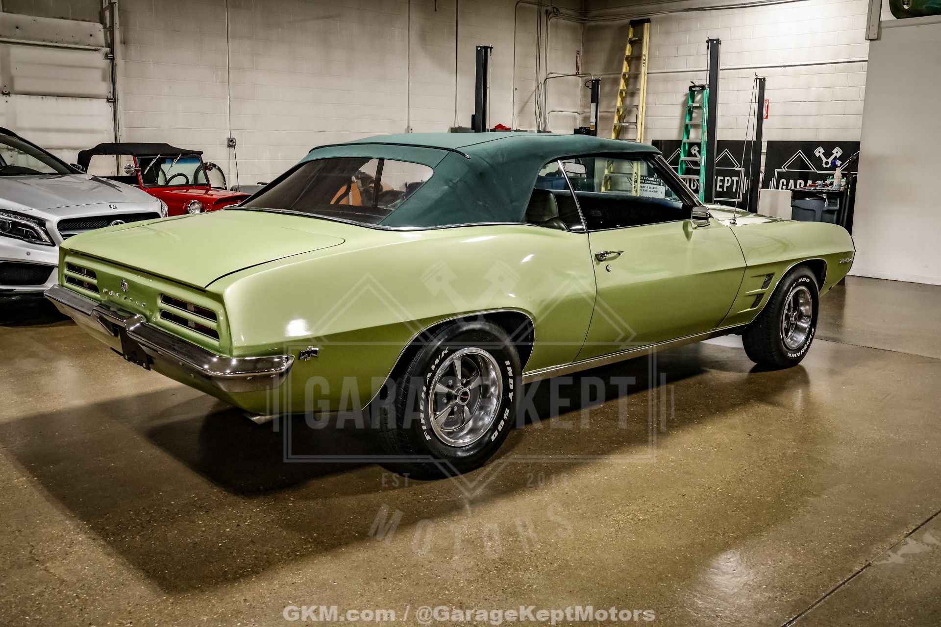 1969 Pontiac Firebird 11