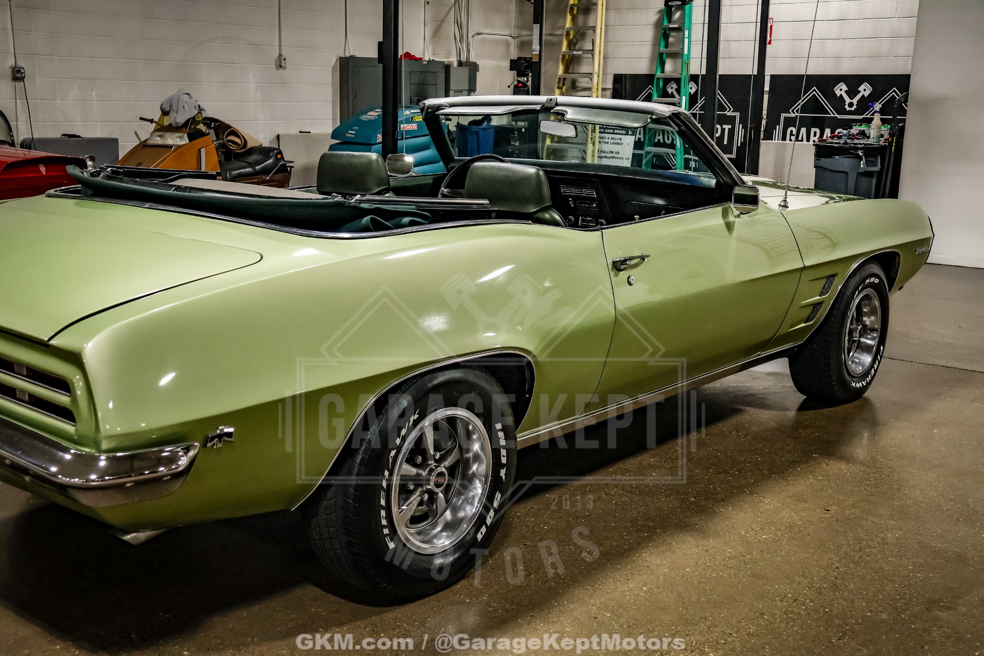 1969 Pontiac Firebird 64