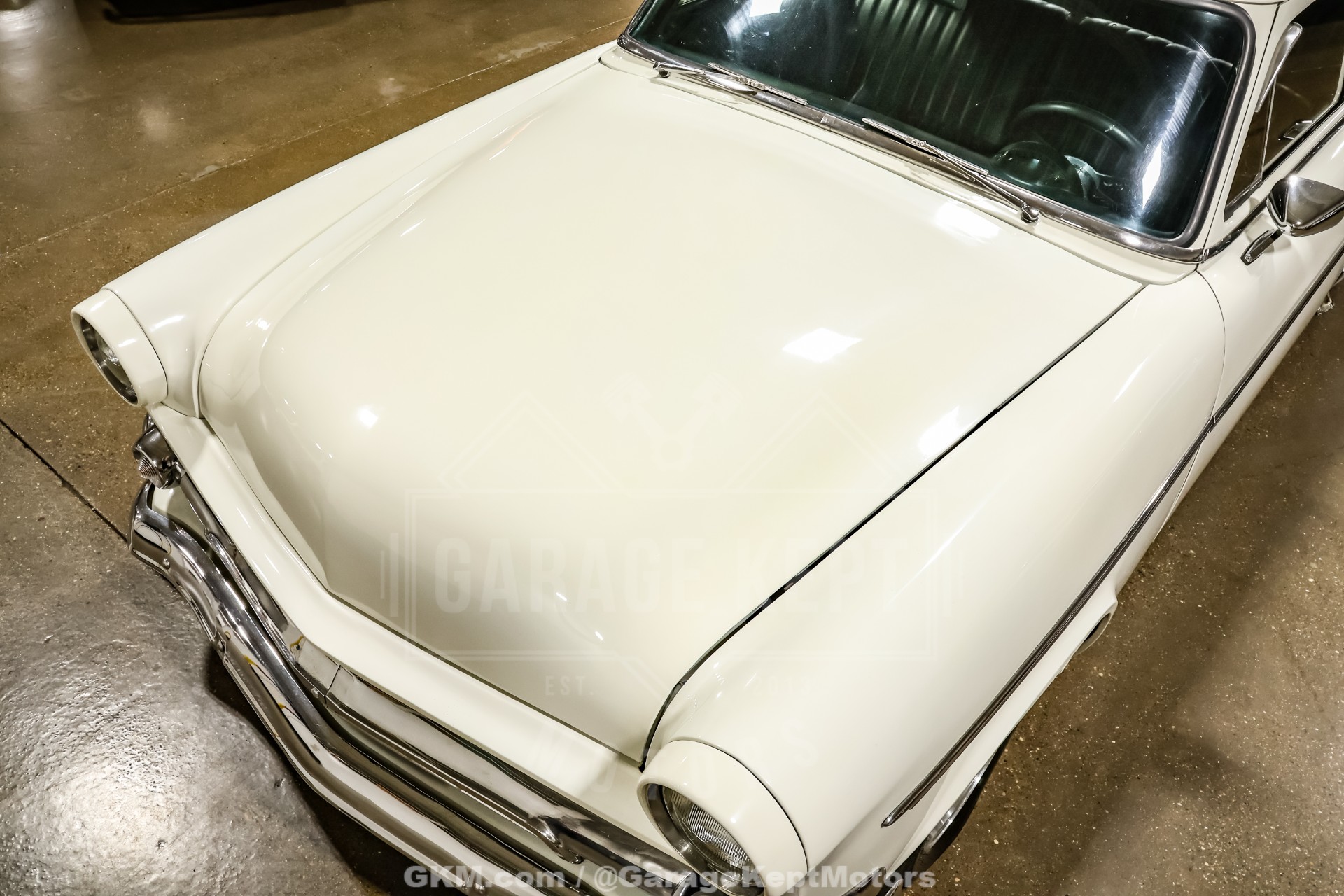 1954 Ford Crestline Skyliner 23
