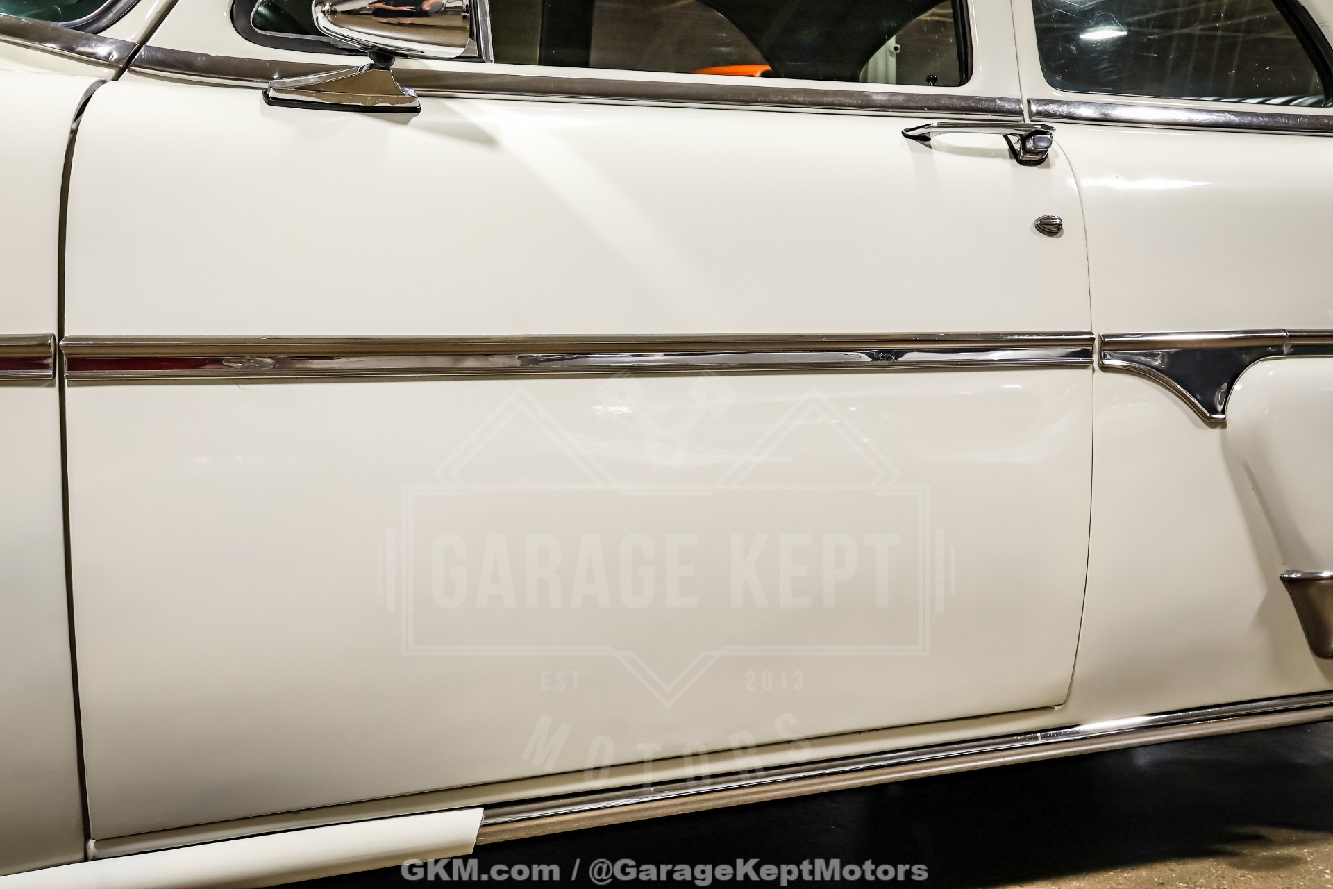 1954 Ford Crestline Skyliner 32