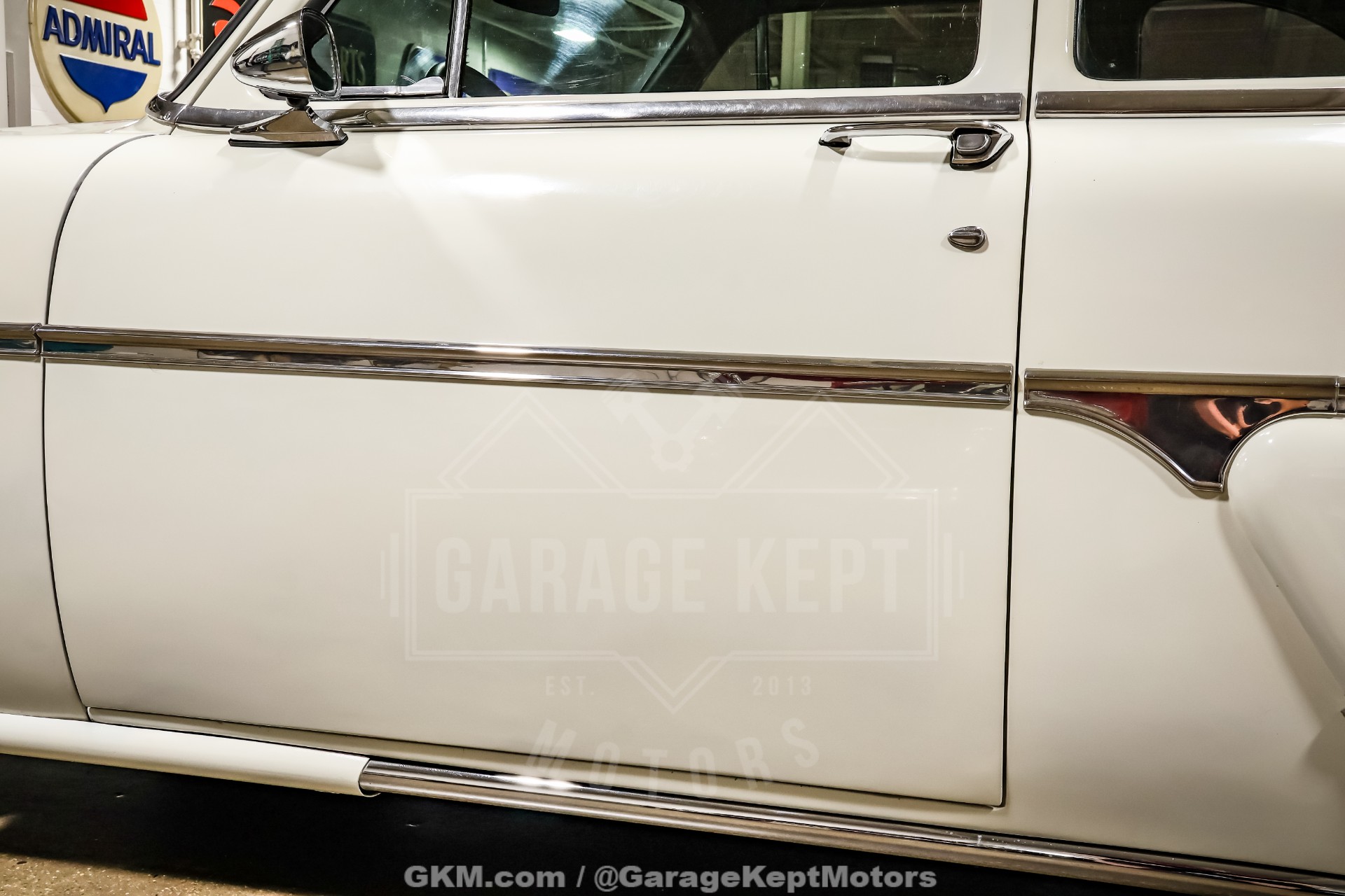 1954 Ford Crestline Skyliner 33