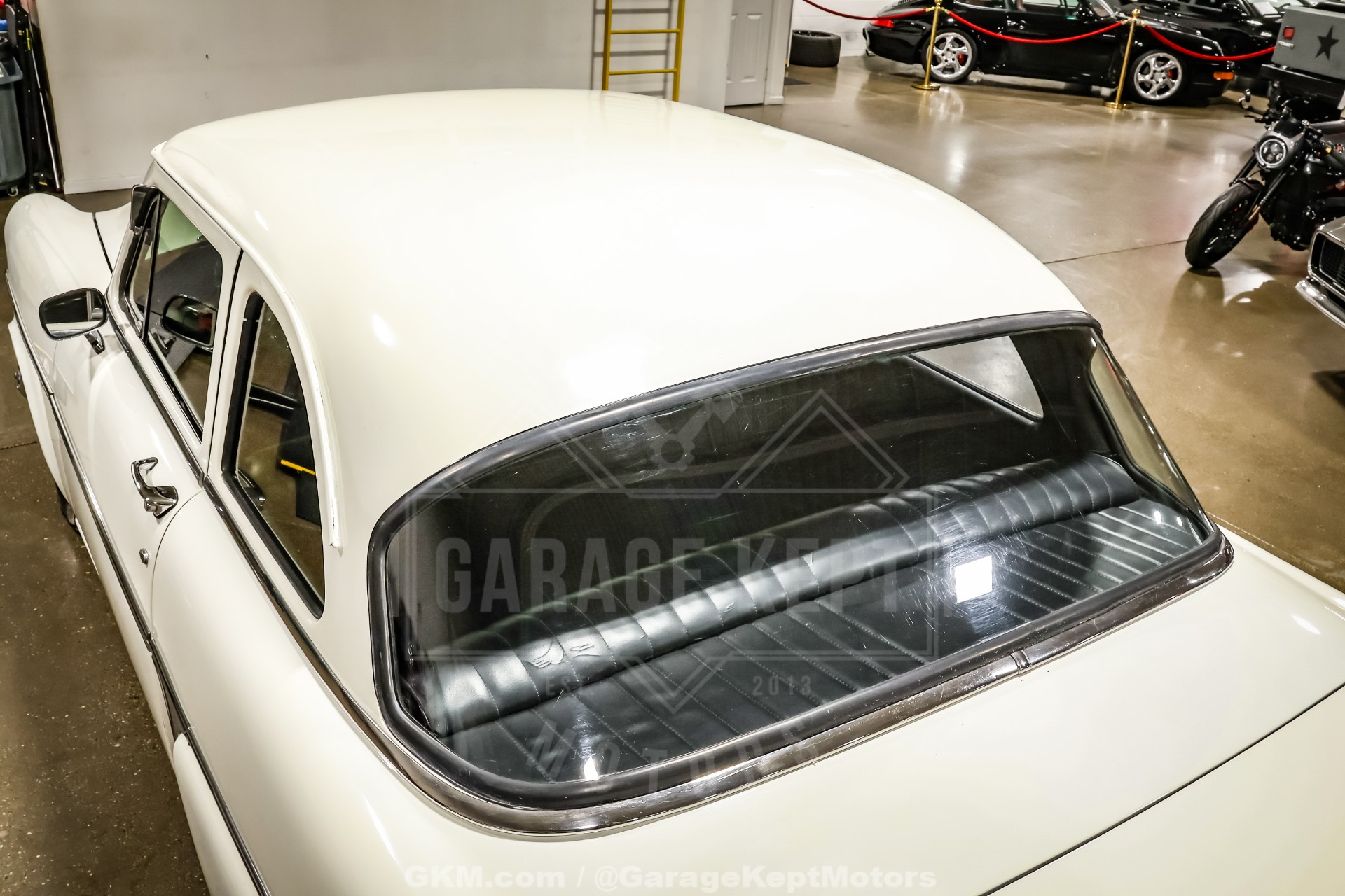 1954 Ford Crestline Skyliner 38