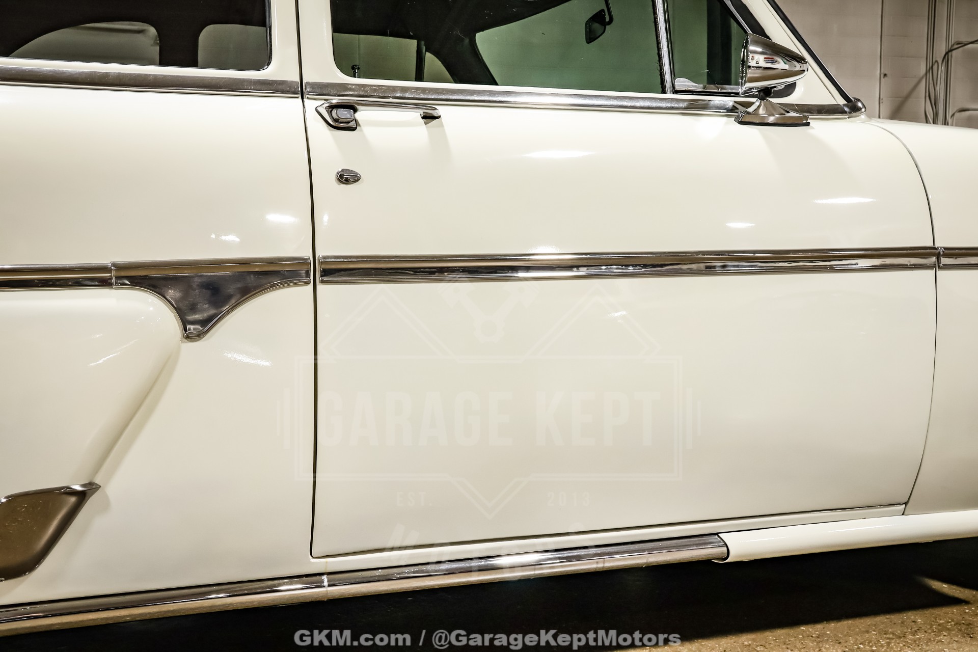 1954 Ford Crestline Skyliner 51