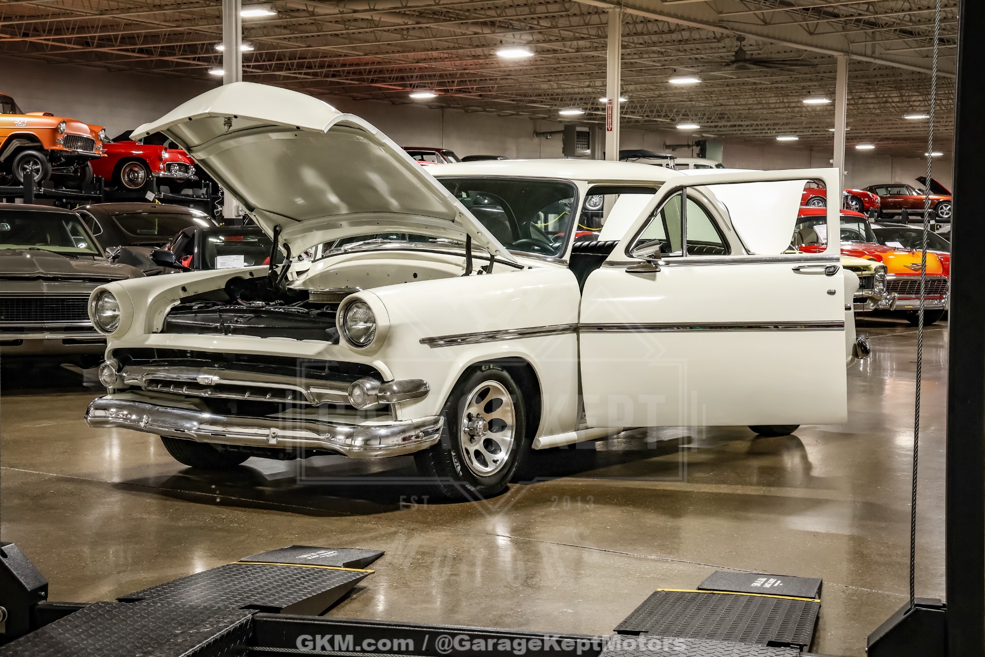 1954 Ford Crestline Skyliner 58