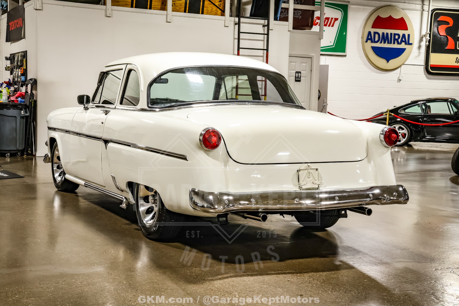 1954 Ford Crestline Skyliner 7