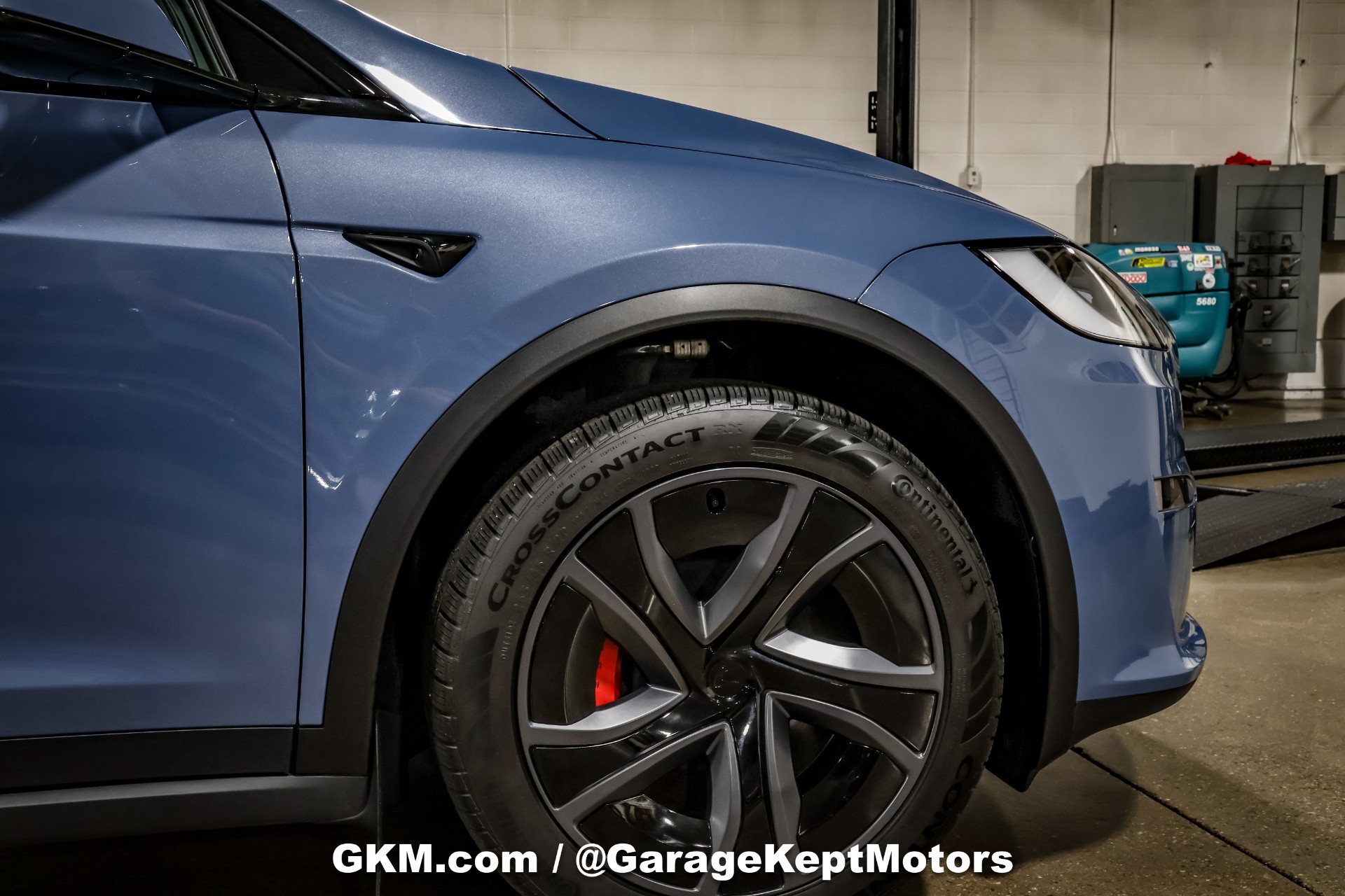 2026 Tesla Model X 64
