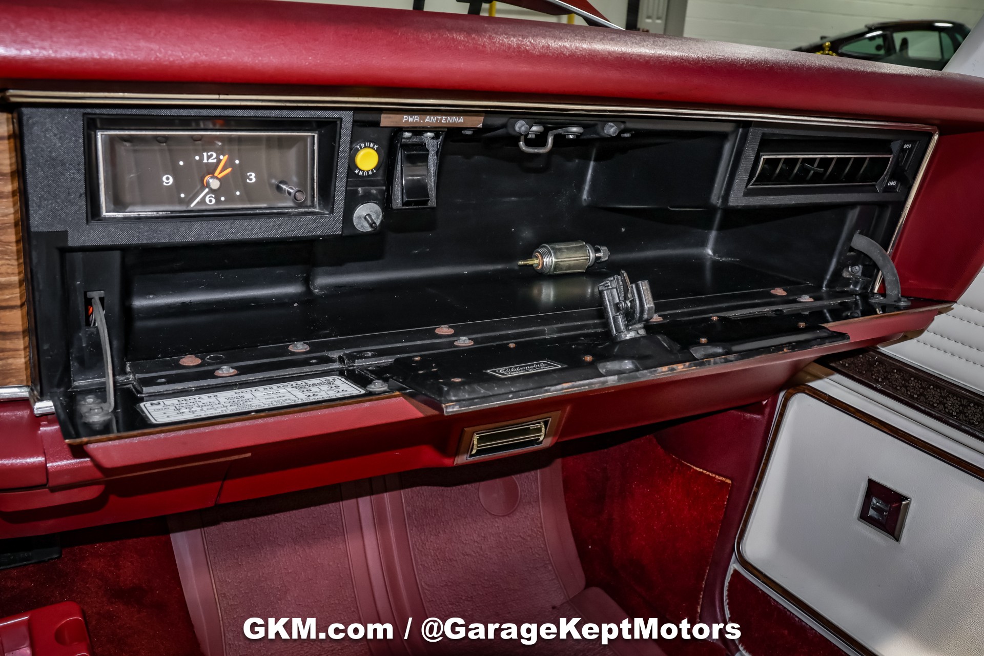 1975 Oldsmobile Delta 88 Royale 138