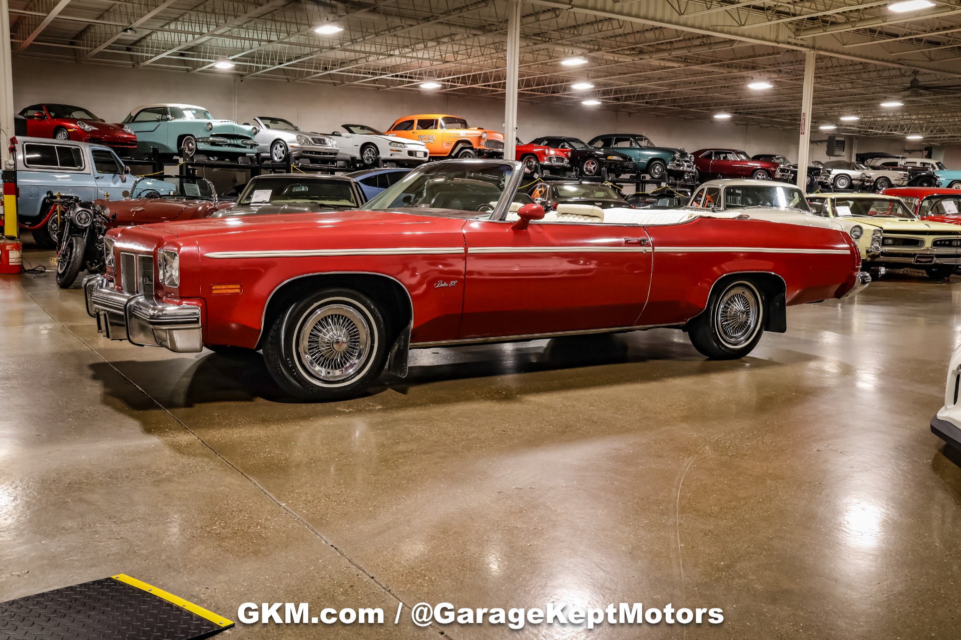 1975 Oldsmobile Delta 88 Royale 19