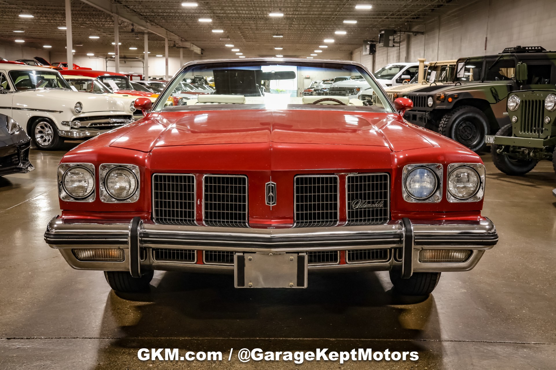 1975 Oldsmobile Delta 88 Royale 32