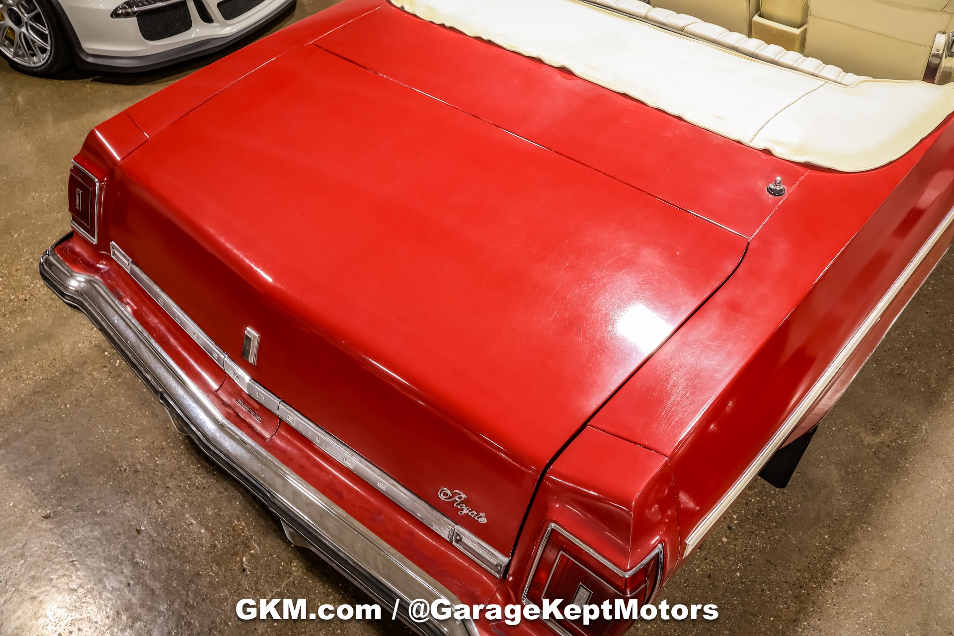 1975 Oldsmobile Delta 88 Royale 57