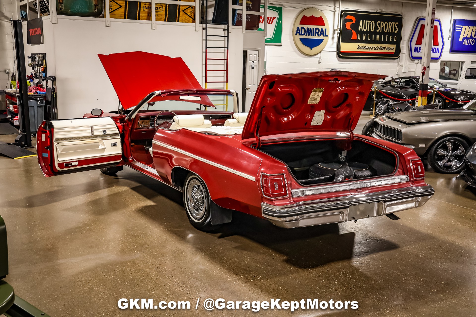 1975 Oldsmobile Delta 88 Royale 69