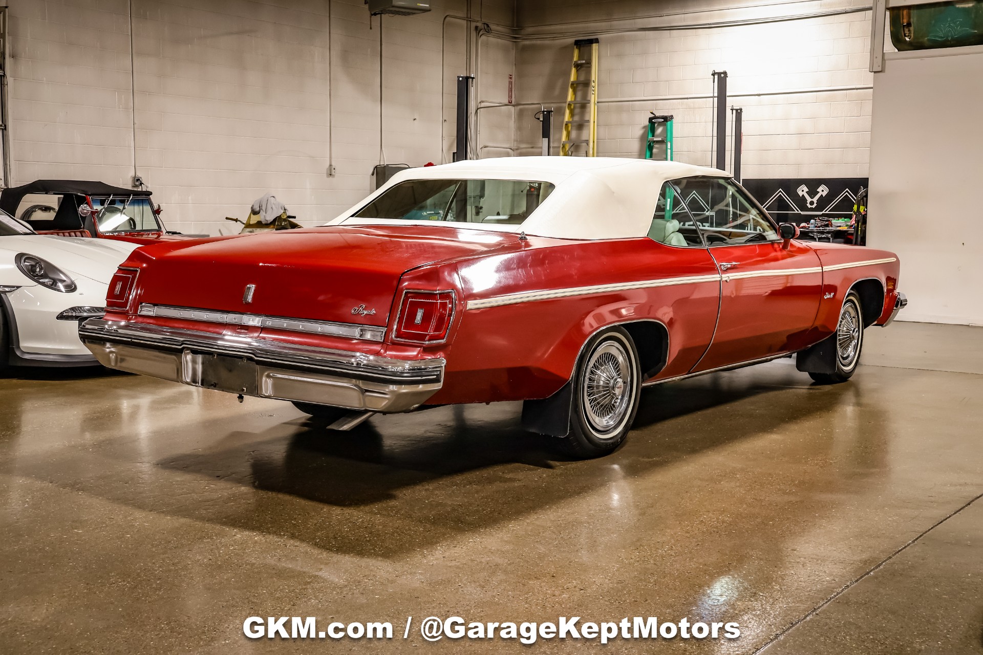 1975 Oldsmobile Delta 88 Royale 7