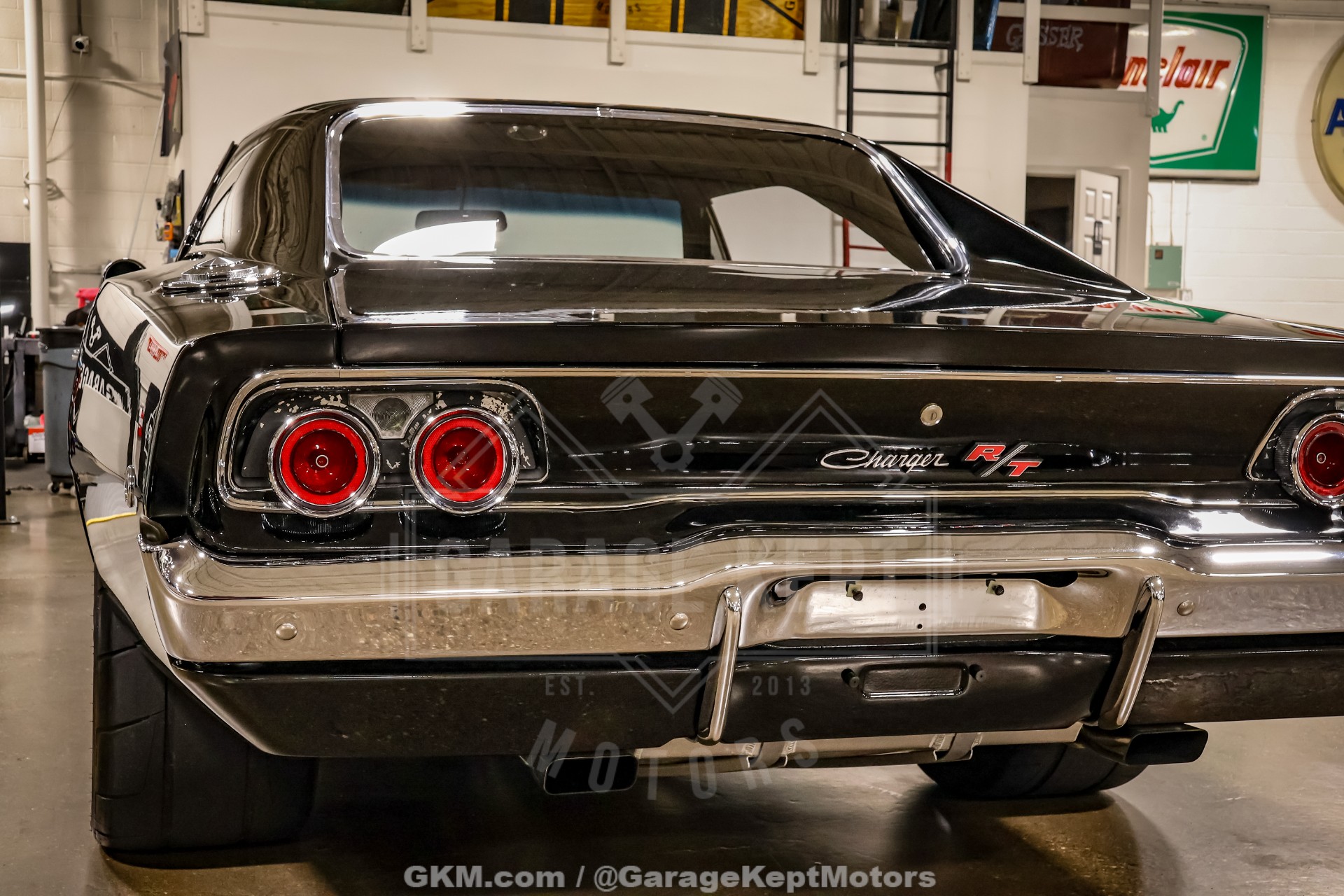 1968 Dodge Charger R/T 44