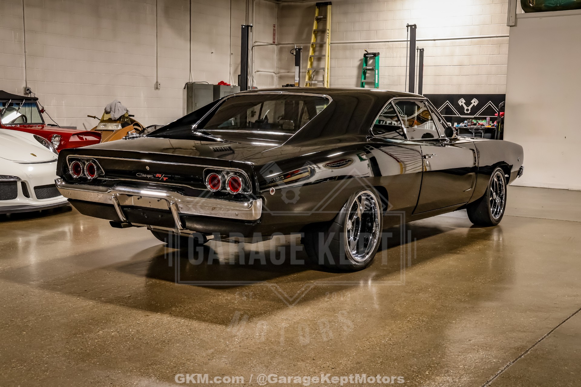 1968 Dodge Charger R/T 8