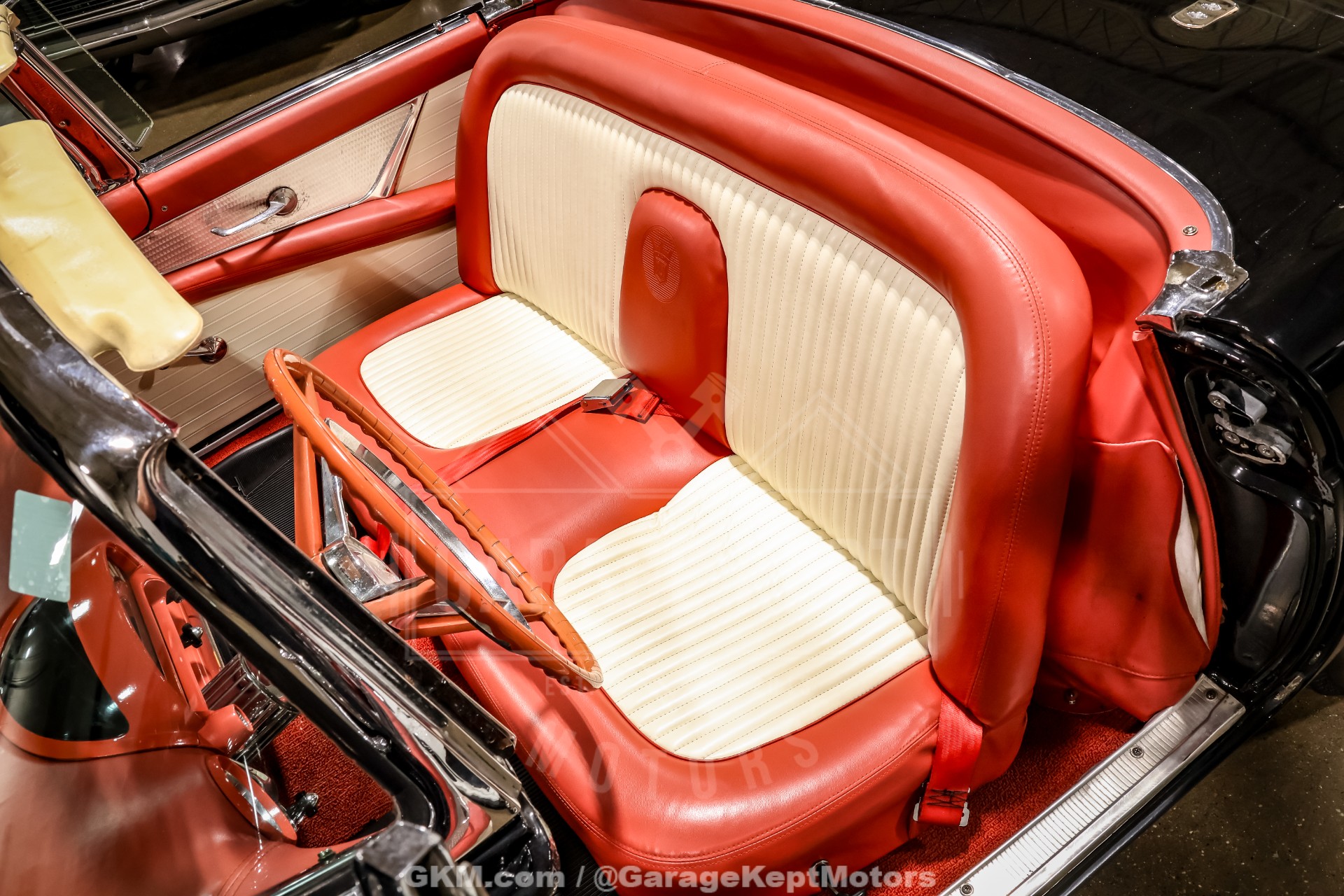 1956 Ford Thunderbird 121