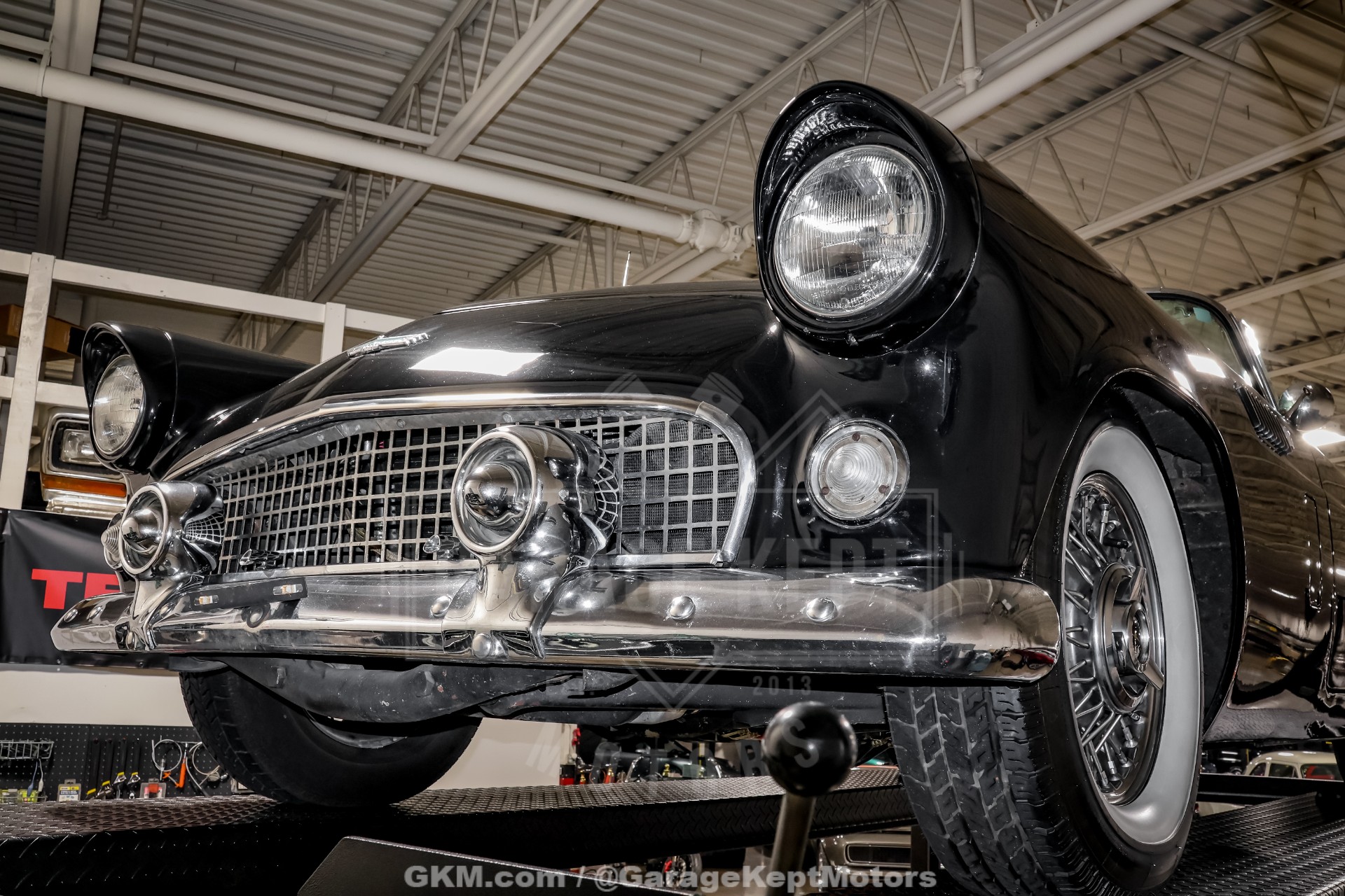1956 Ford Thunderbird 171