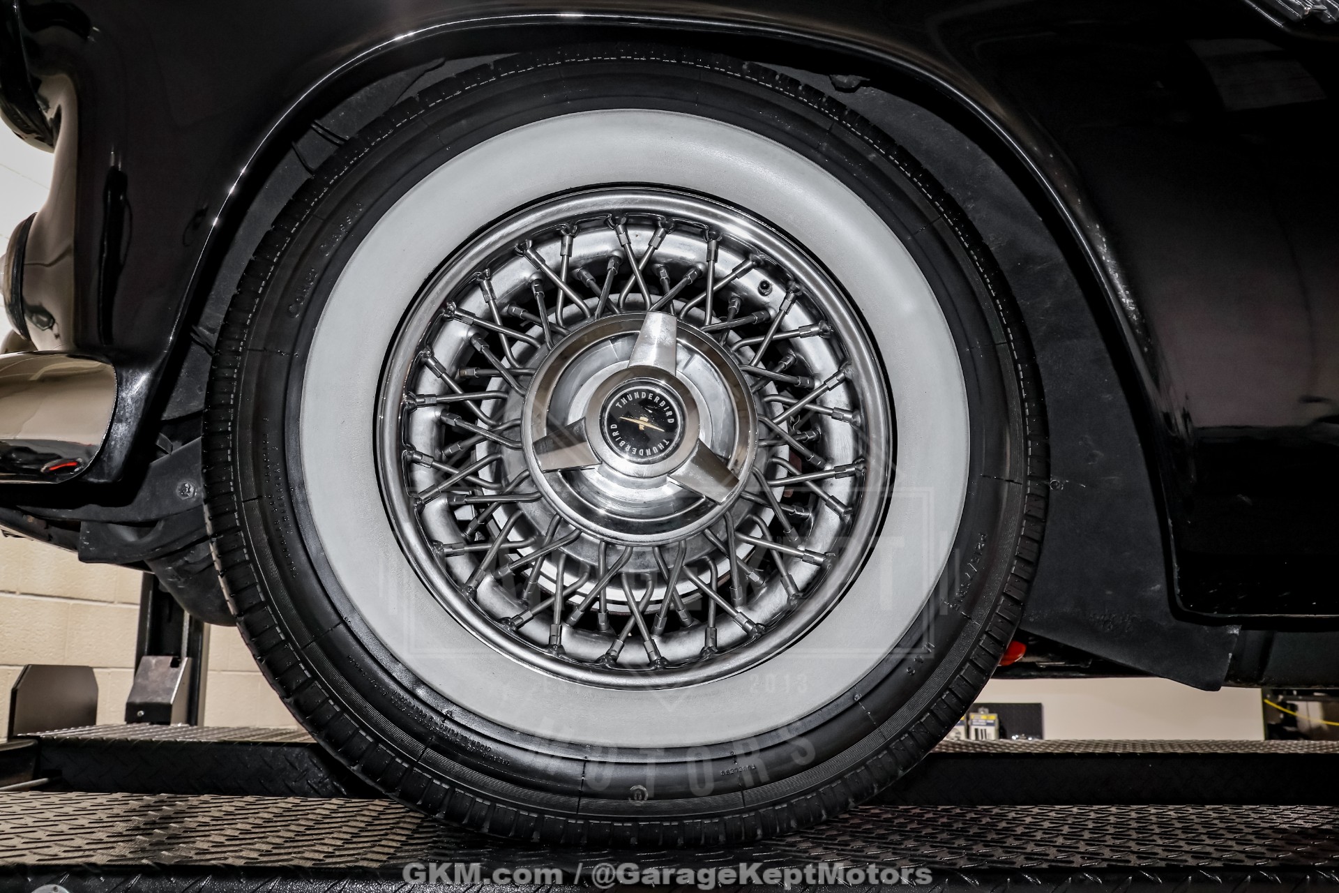 1956 Ford Thunderbird 172