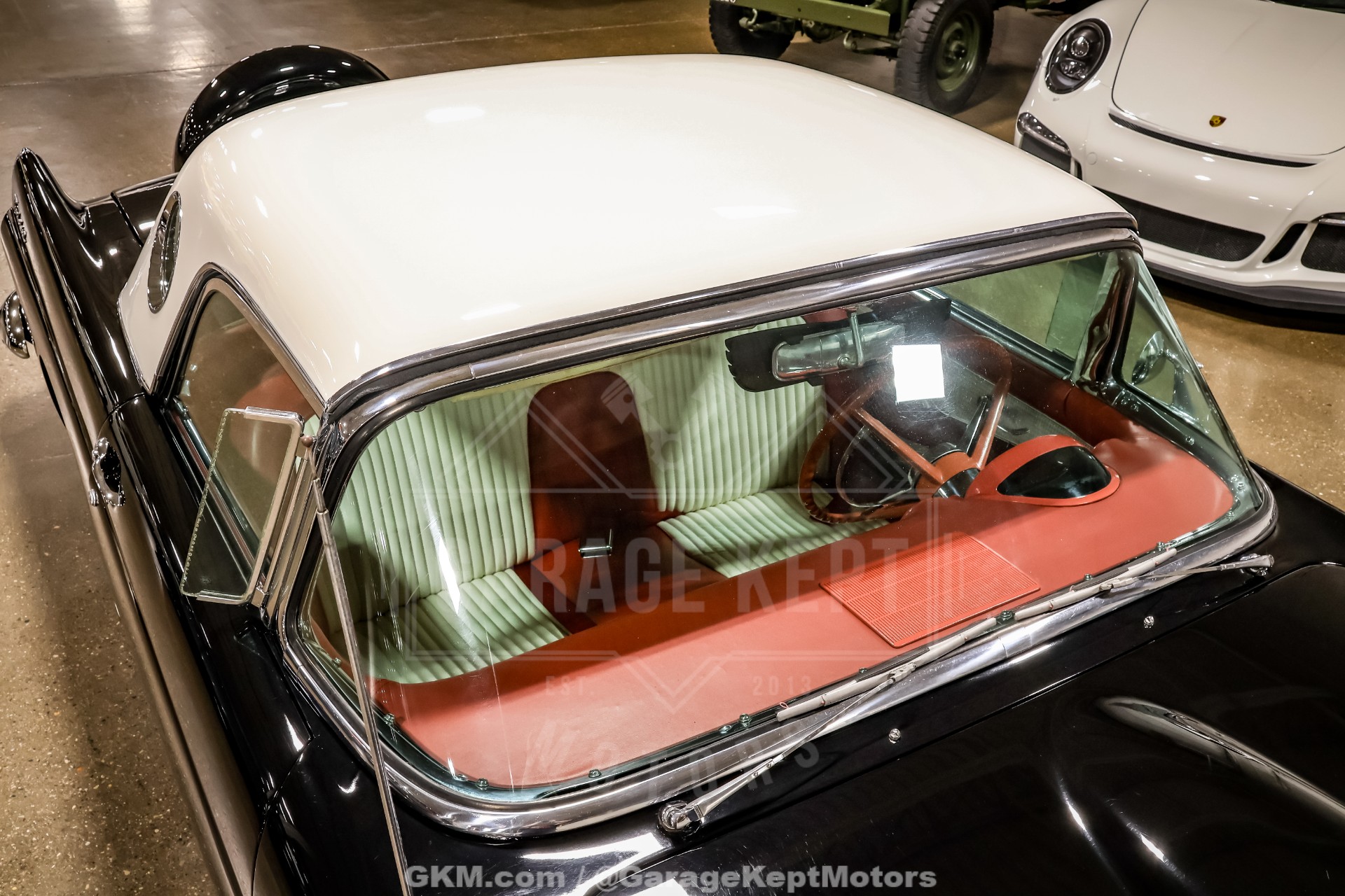 1956 Ford Thunderbird 17
