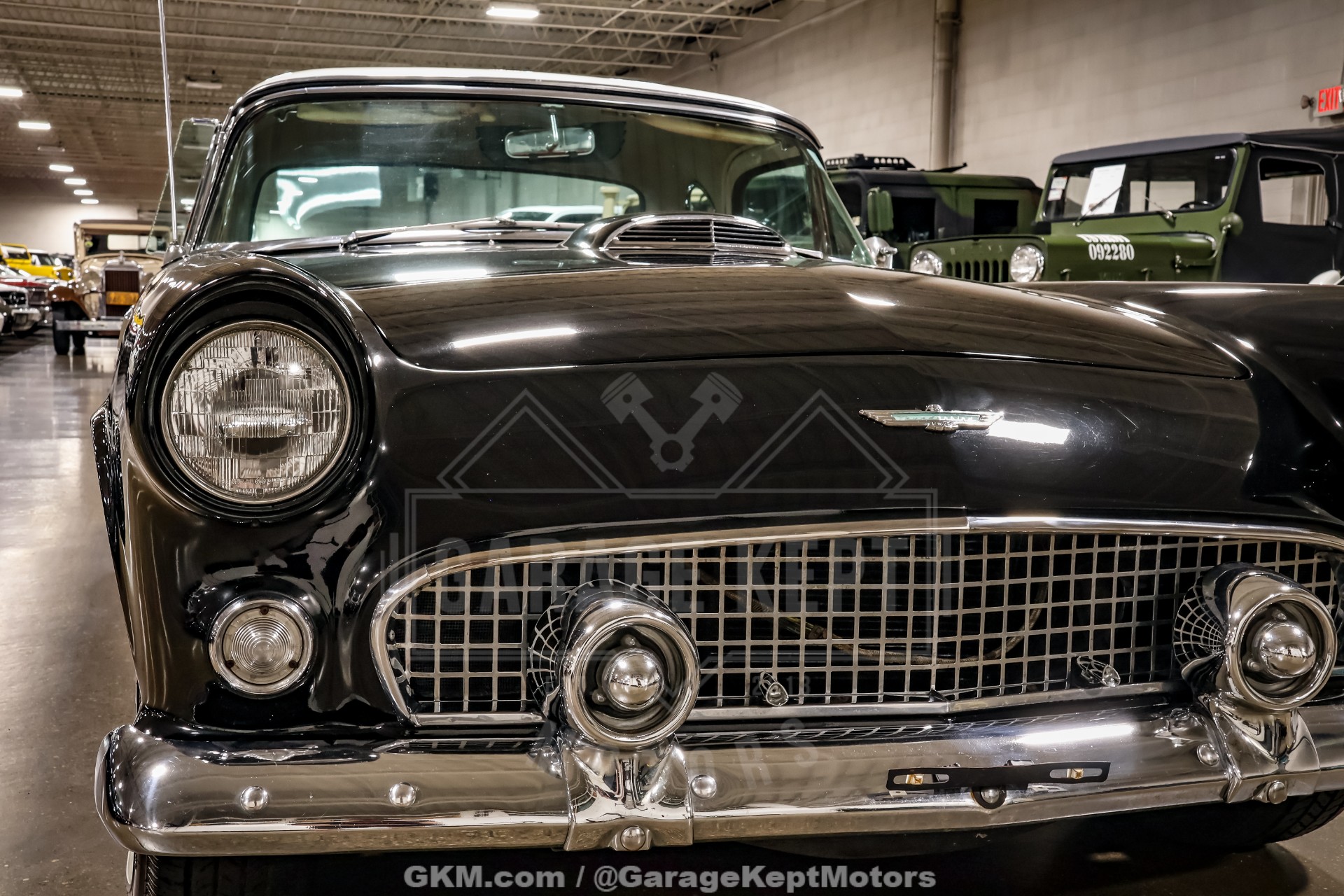 1956 Ford Thunderbird 19