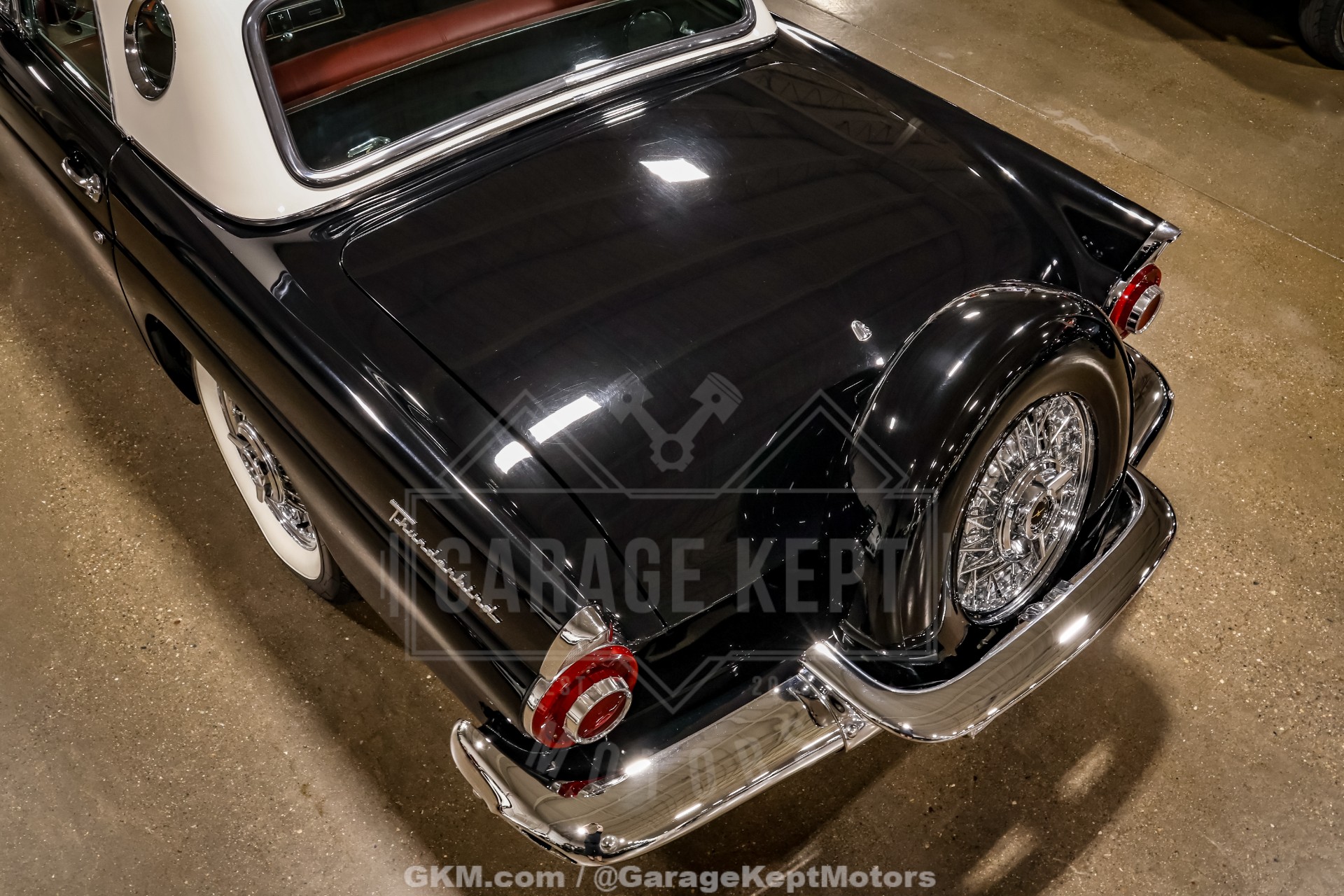 1956 Ford Thunderbird 37