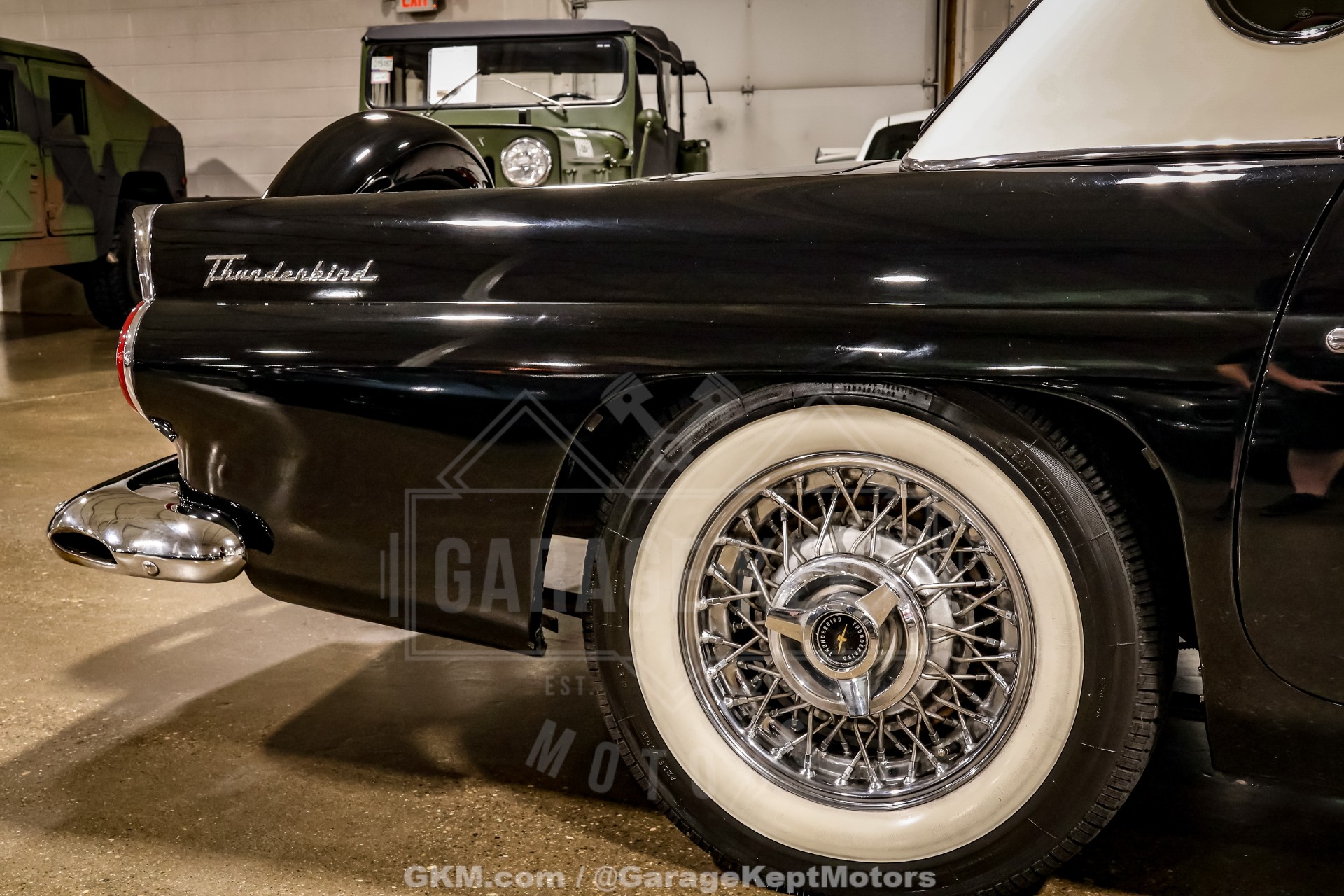 1956 Ford Thunderbird 54