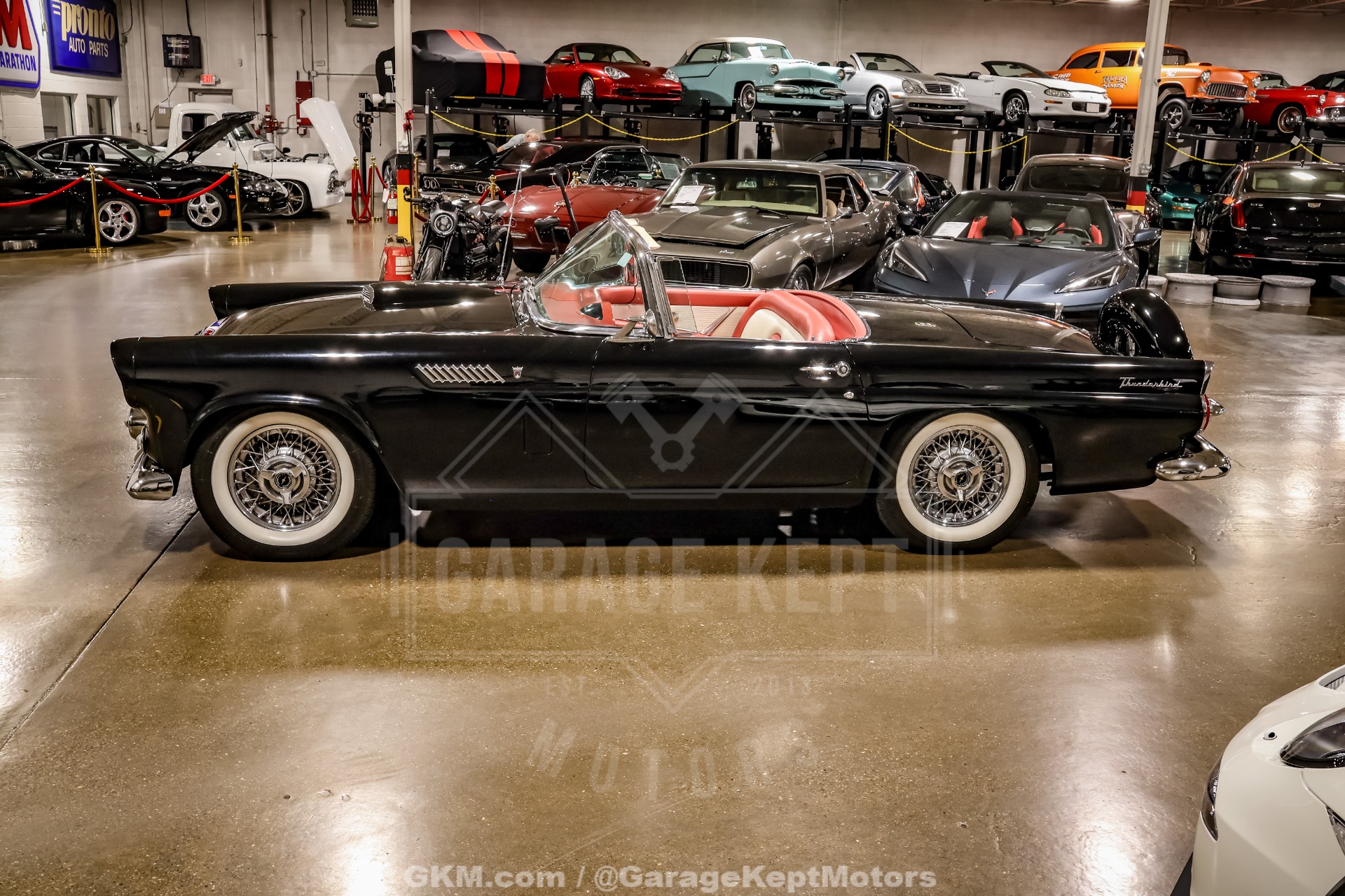 1956 Ford Thunderbird 70