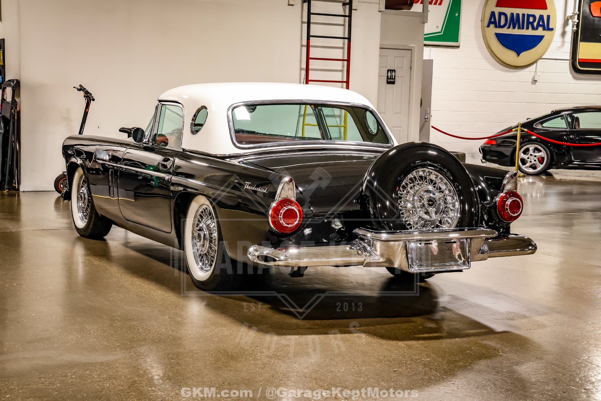 1956 Ford Thunderbird 8