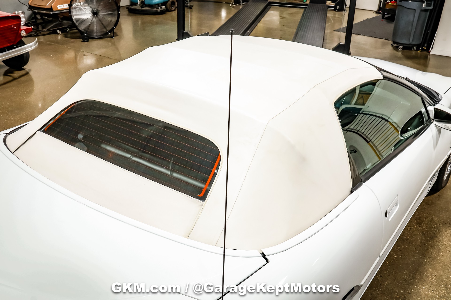 2002 Chevrolet Camaro 13