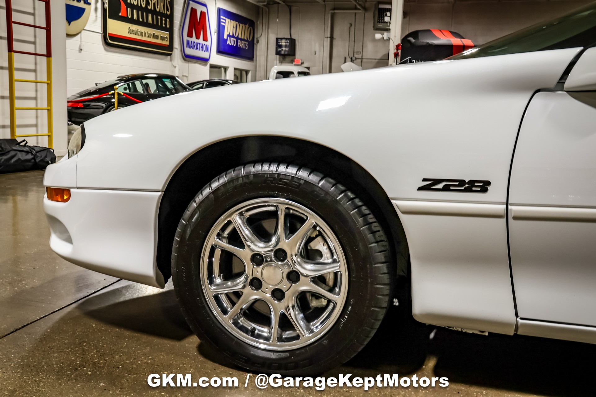 2002 Chevrolet Camaro 44